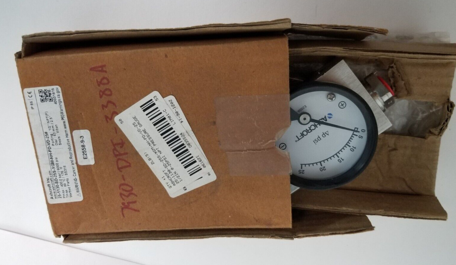 ASHCROFT 1/2IN 0-25PSI NPT PRESSURE GAUGE, 25-1130-SD-25S-XGM-NH-PD-VD-25# (new)