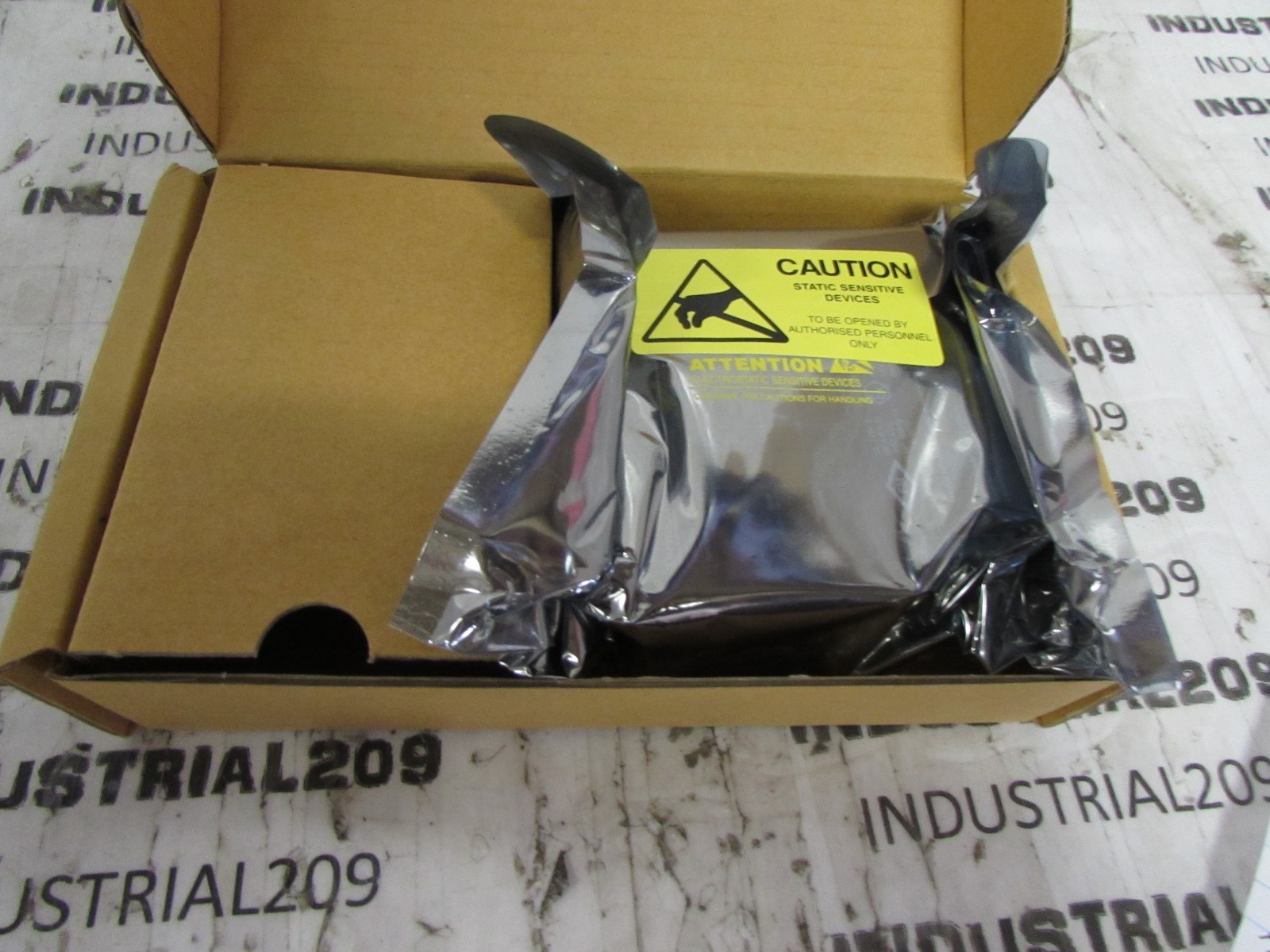 DELTA V EMERSON THERMOCOUPLE MV SERIES 2 KJ3224X1-BA1 NEW