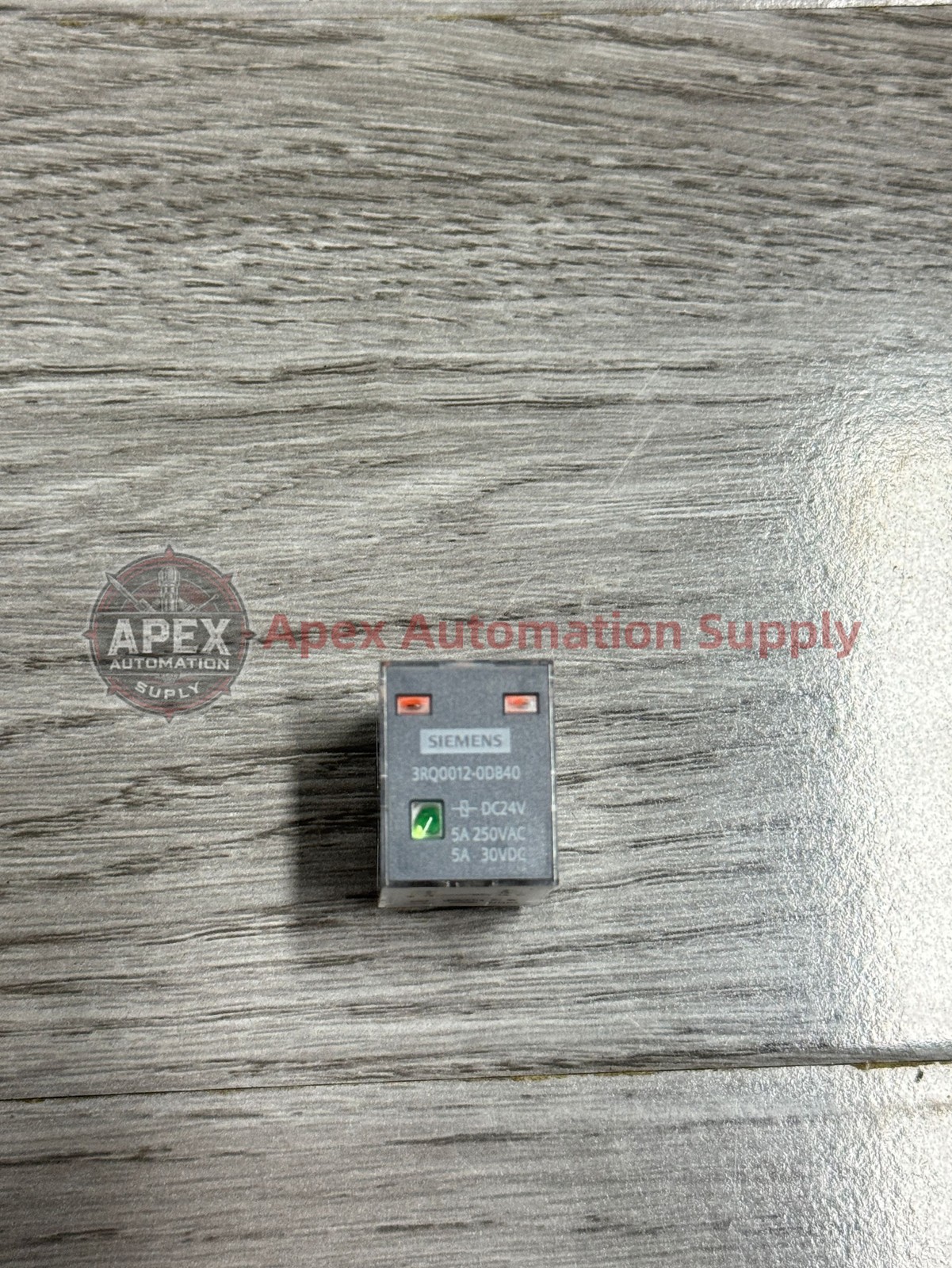 3RQ0012-0DB40 Siemens Brand-New Genuine Plug-In Relays