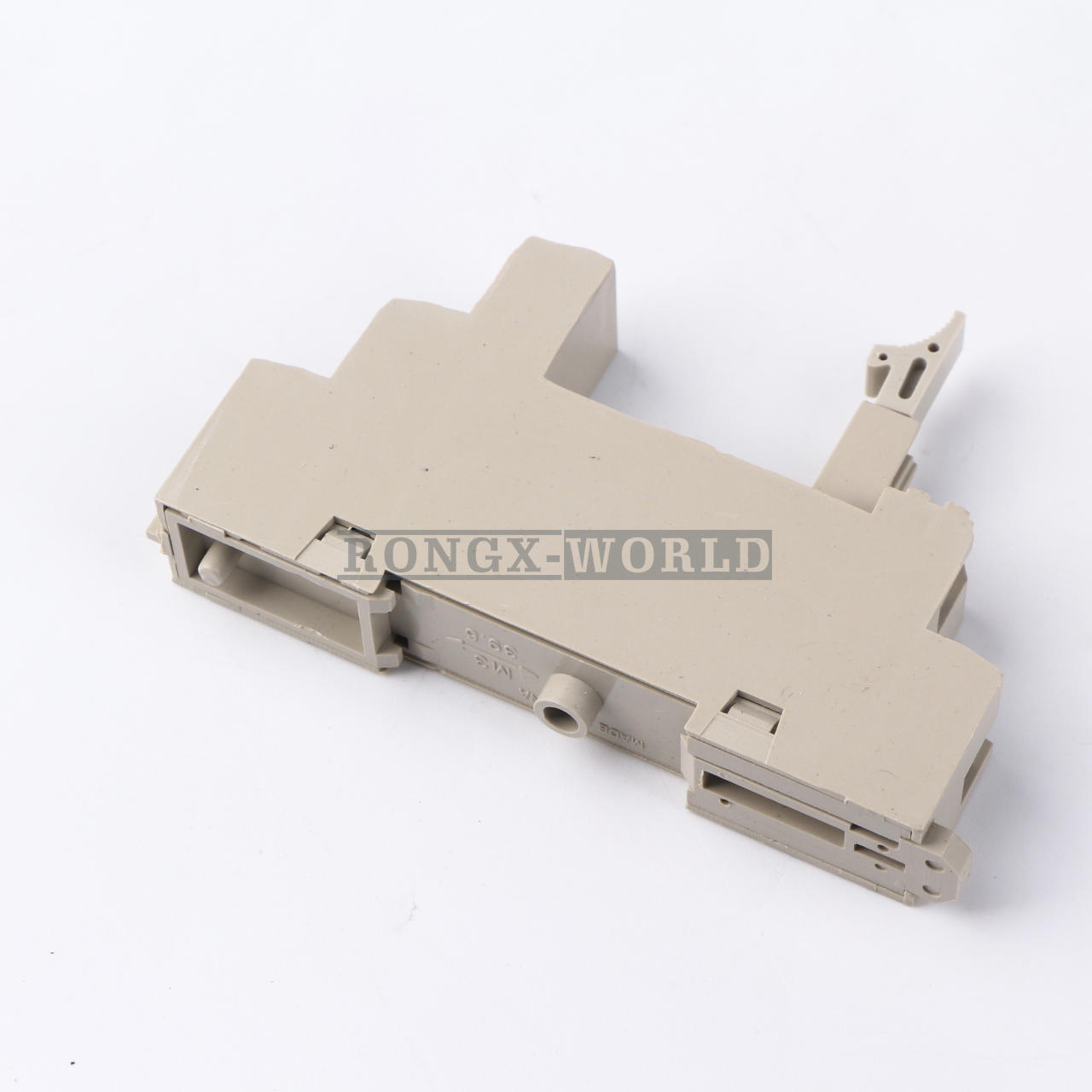 ONE NEW OMRON P2RF-08-E RELAY SOCKET BASE