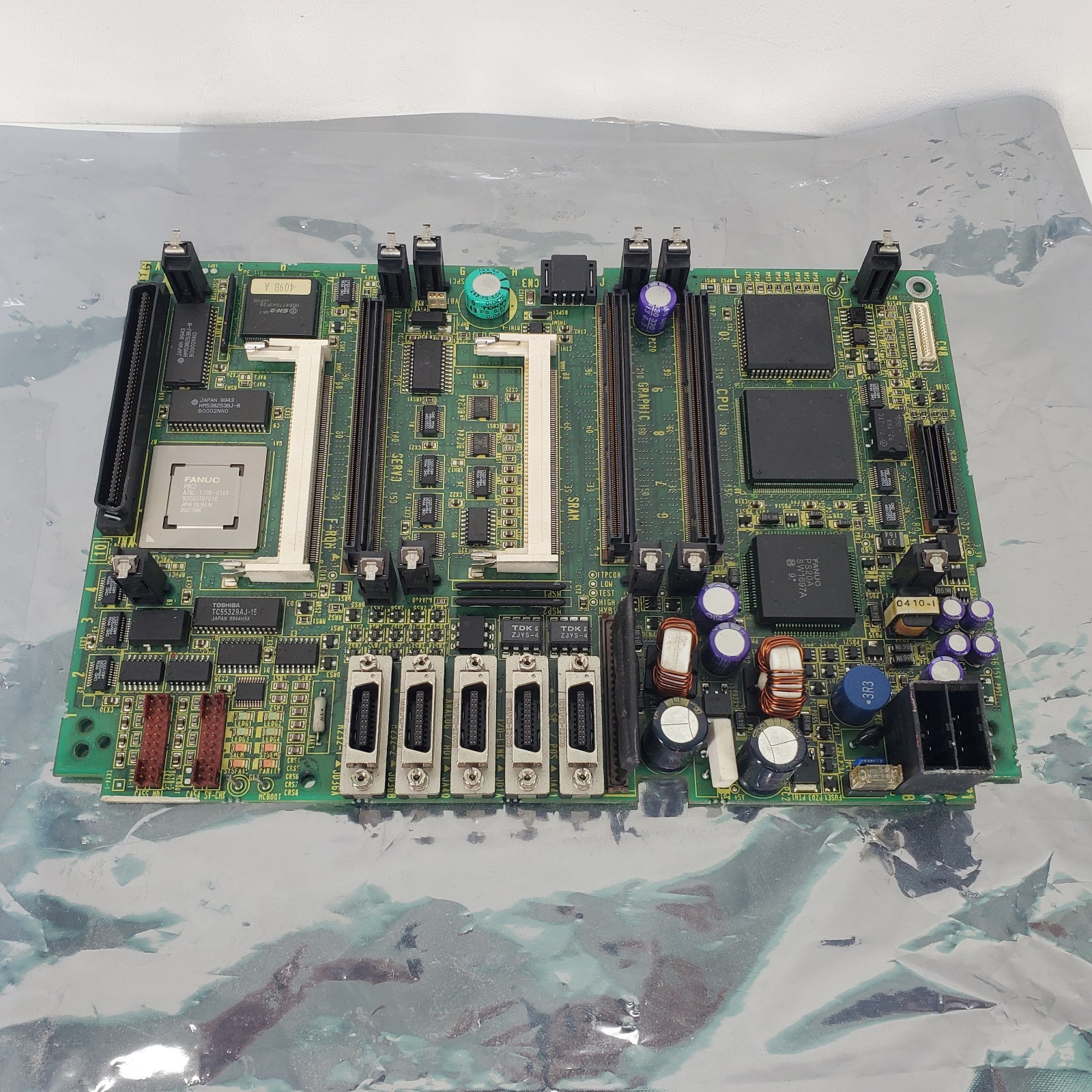 Fanuc Motherboard A20B-8100-0130/17G For Parts Or Repair
