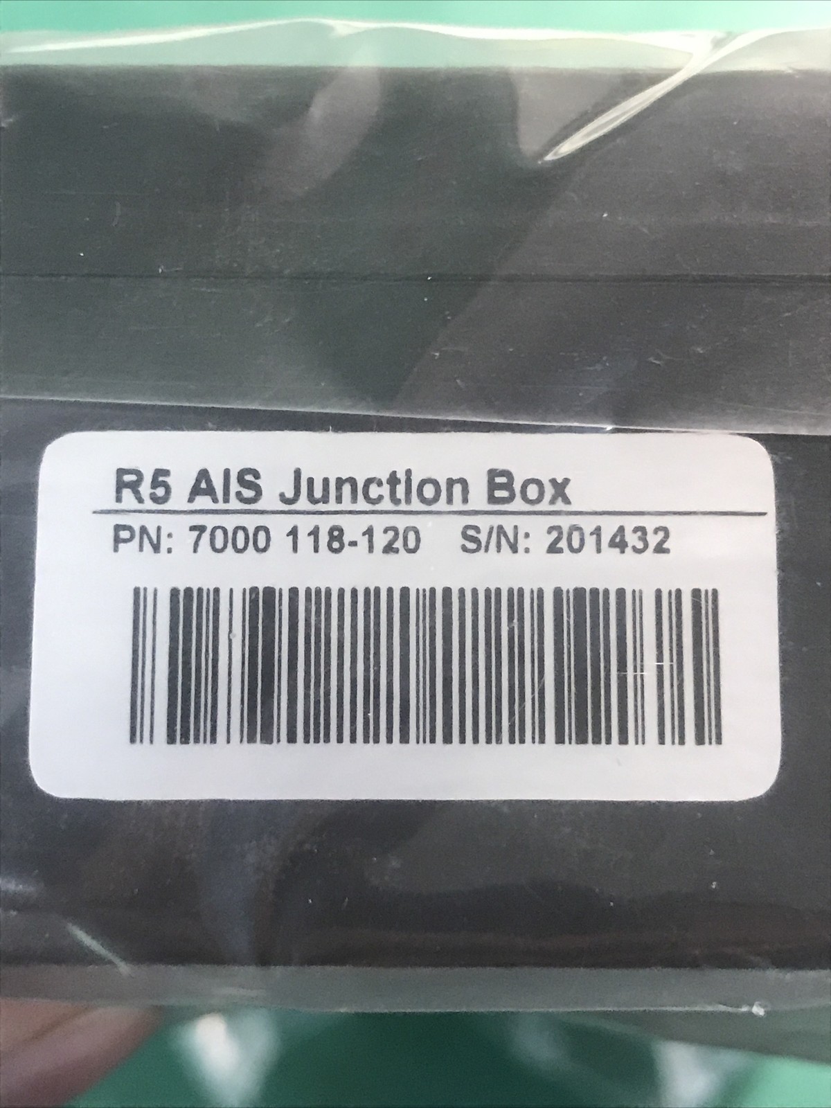 Saab TransponderTech R5-AIS Junction Box Transponder 7000 118-120