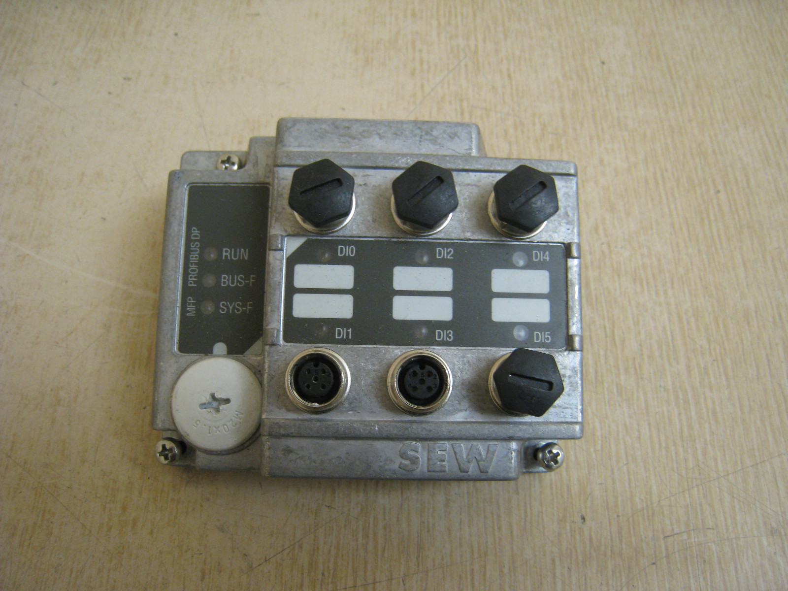 SEW EURODRIVE PROFIBUSMODUL MFP32D / Z23D MISSING PIECES FREE SHIPPING