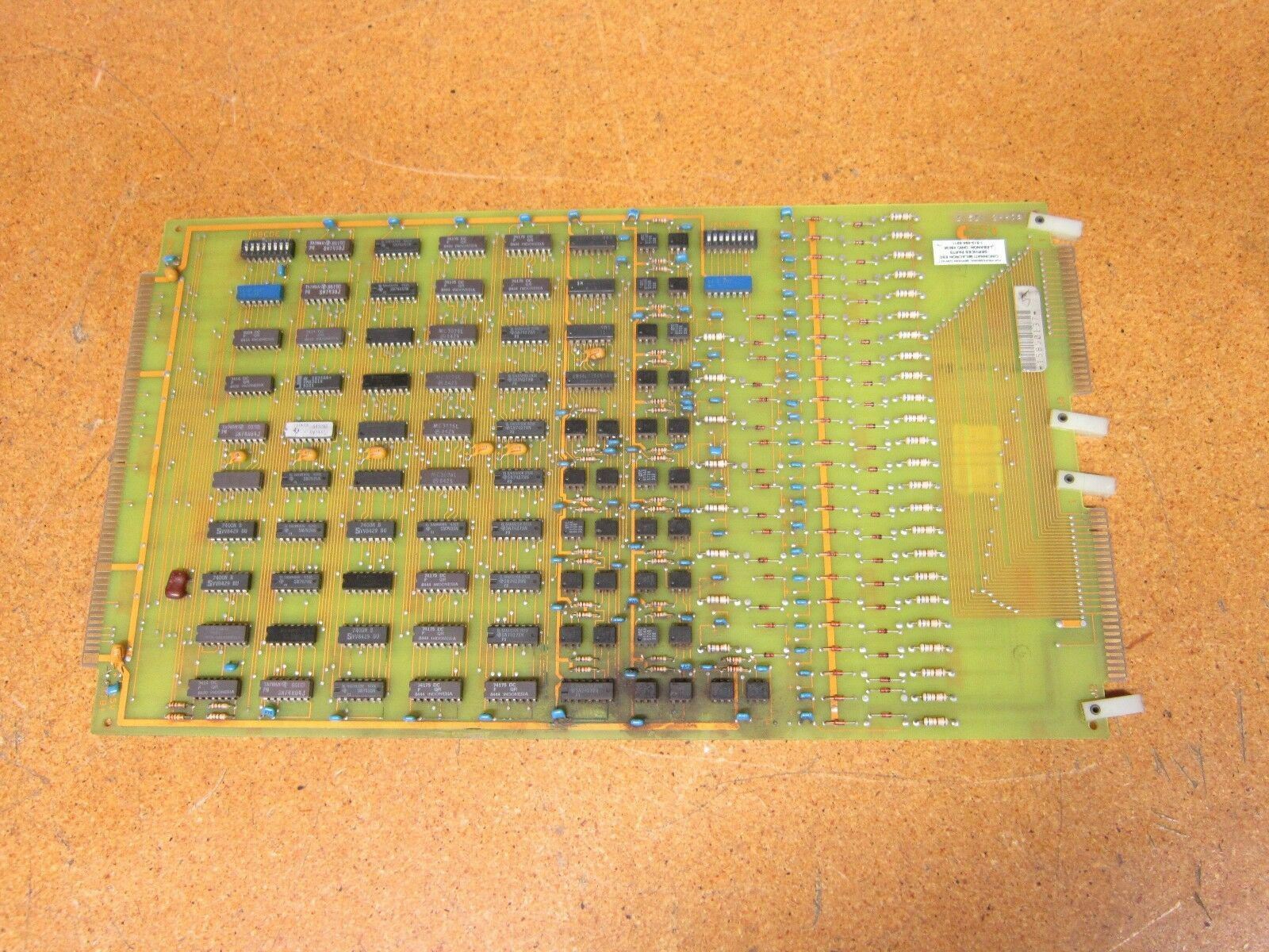 Cincinnati Milicron OC 3-531-2989A Contact Input Board Genlty Used