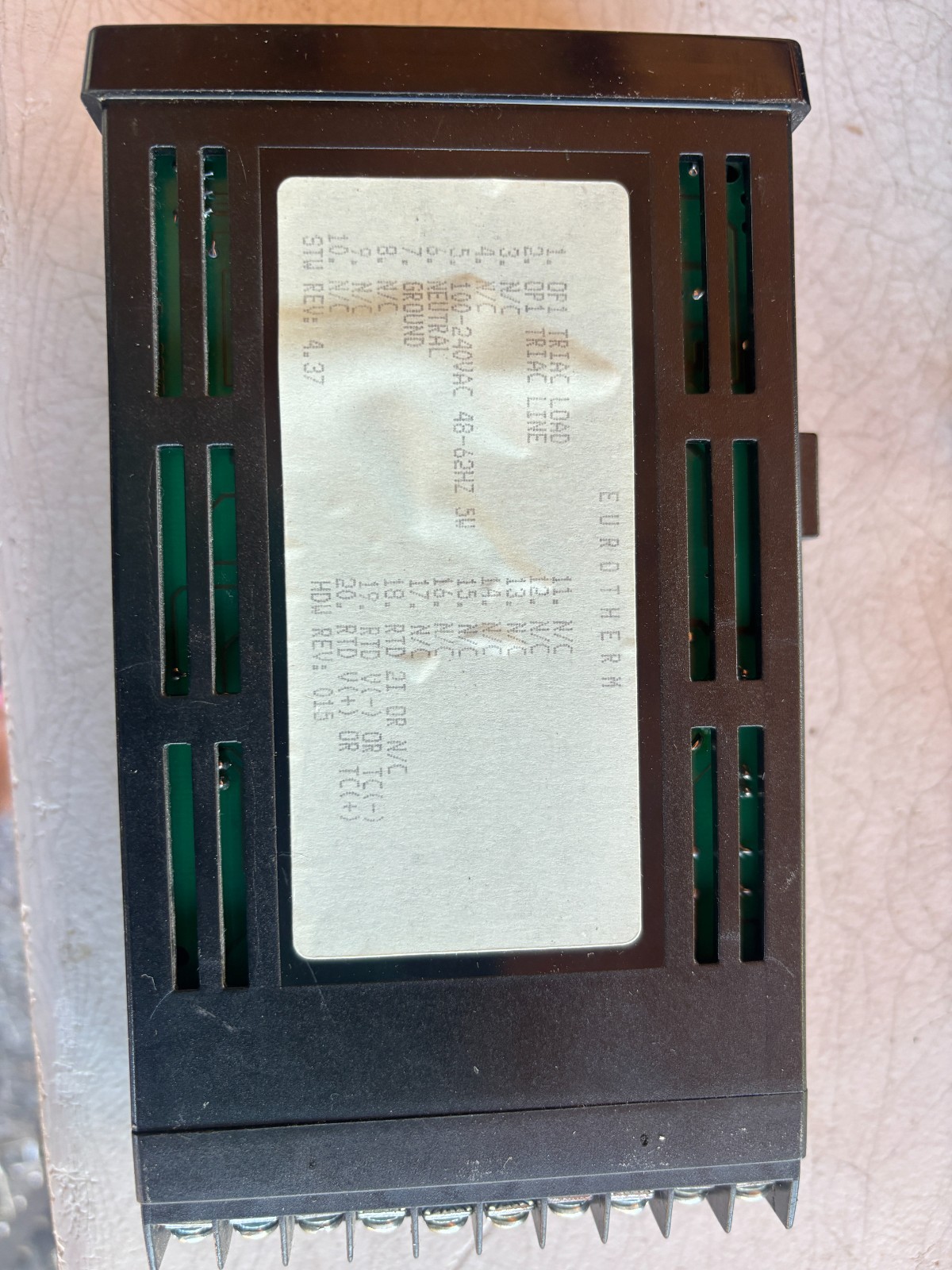 1EA – EUROTHERM 808 808/L1/R1/R1 AJJC265 TEMPERATURE CONTROLLER UNMP