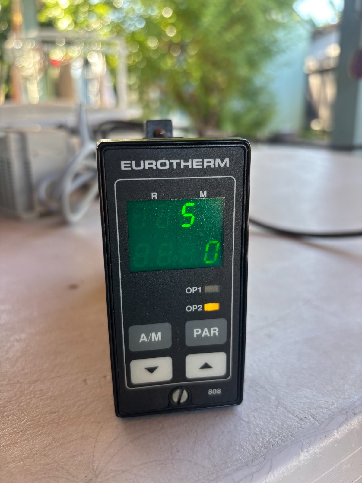 1EA – EUROTHERM 808 808/L1/R1/R1 AJJC265 TEMPERATURE CONTROLLER UNMP