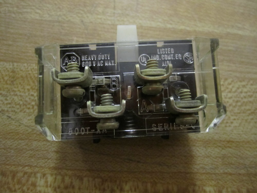 Allen Bradley 800T-XA Block 800TXA w/Clip (Pack of 24)