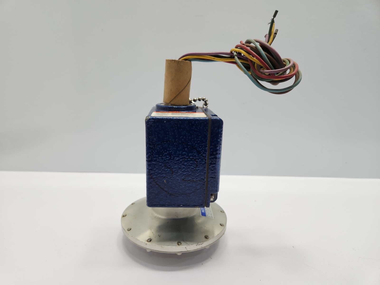 ITT NEO-DYN 142P82CC6413 ADJUSTABLE PRESSURE SWITCH +100 PSIG