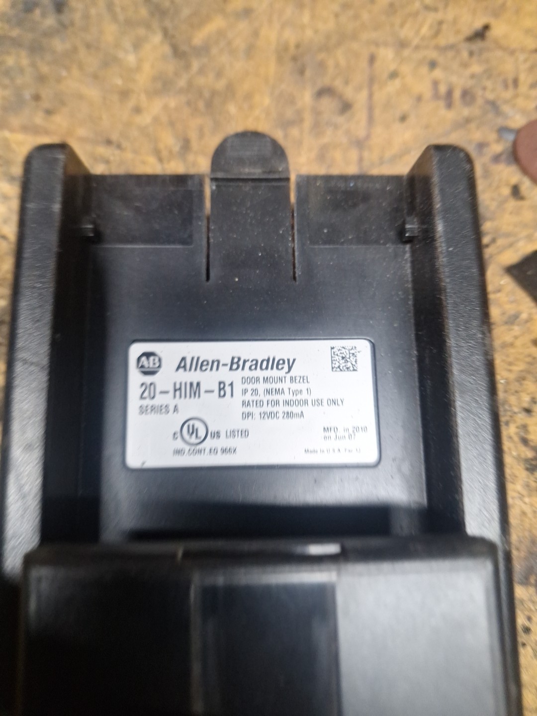 Allen Bradley 20-HIM-A3 Ser Full Numeric LCD HIM Module. USED W/20-HIM-B1