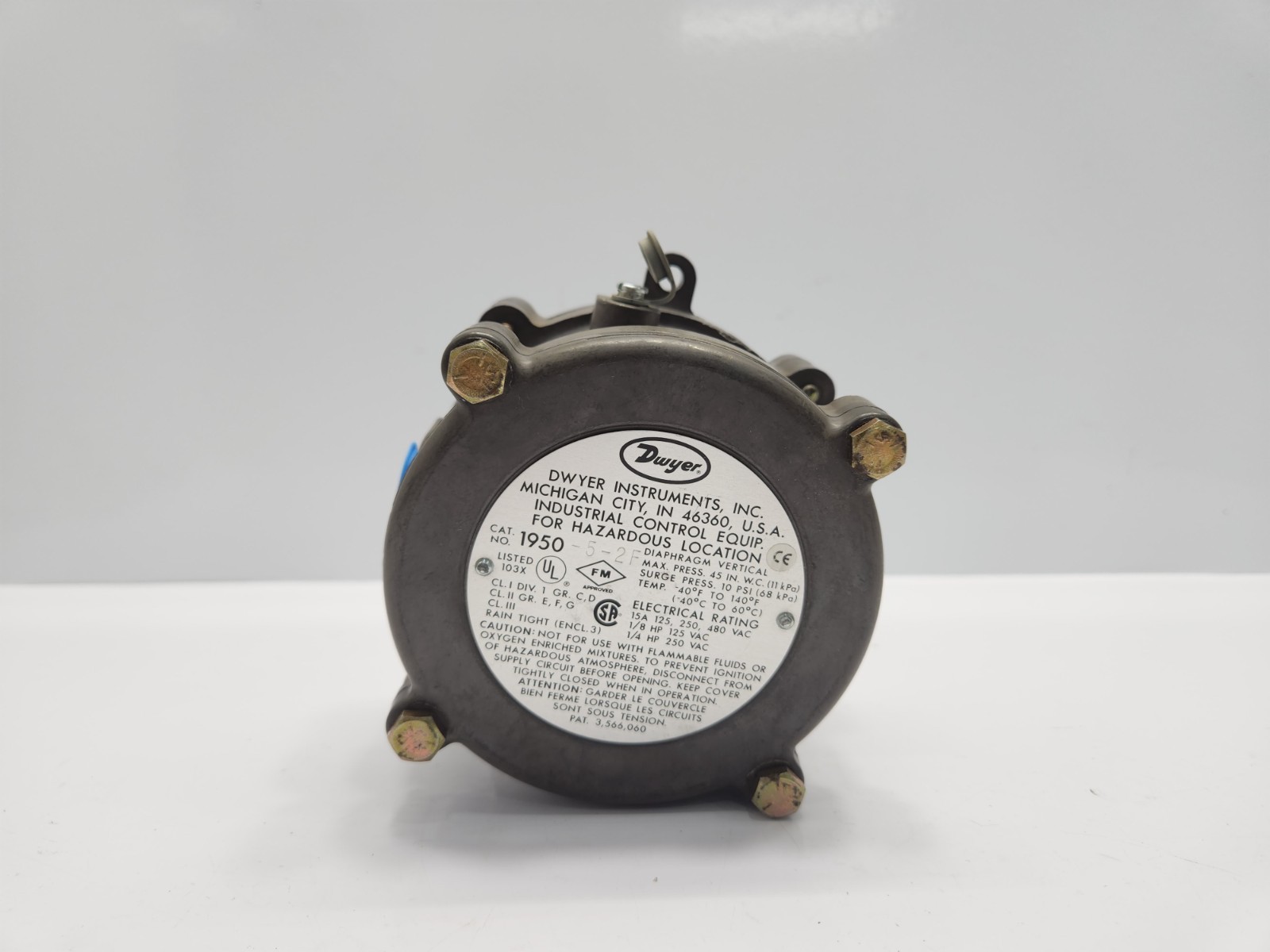 DWYER 1950-5-2F EXPLOSION-PROOF DIFFERENTIAL PRESSURE SWITCH