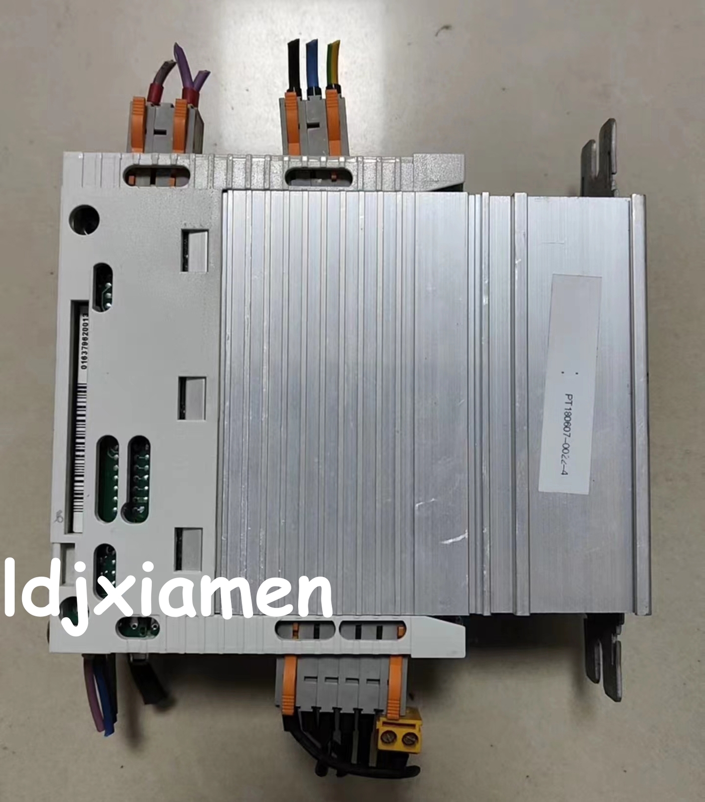 USED 1PCS Lenze Inverters E82EV251-2C