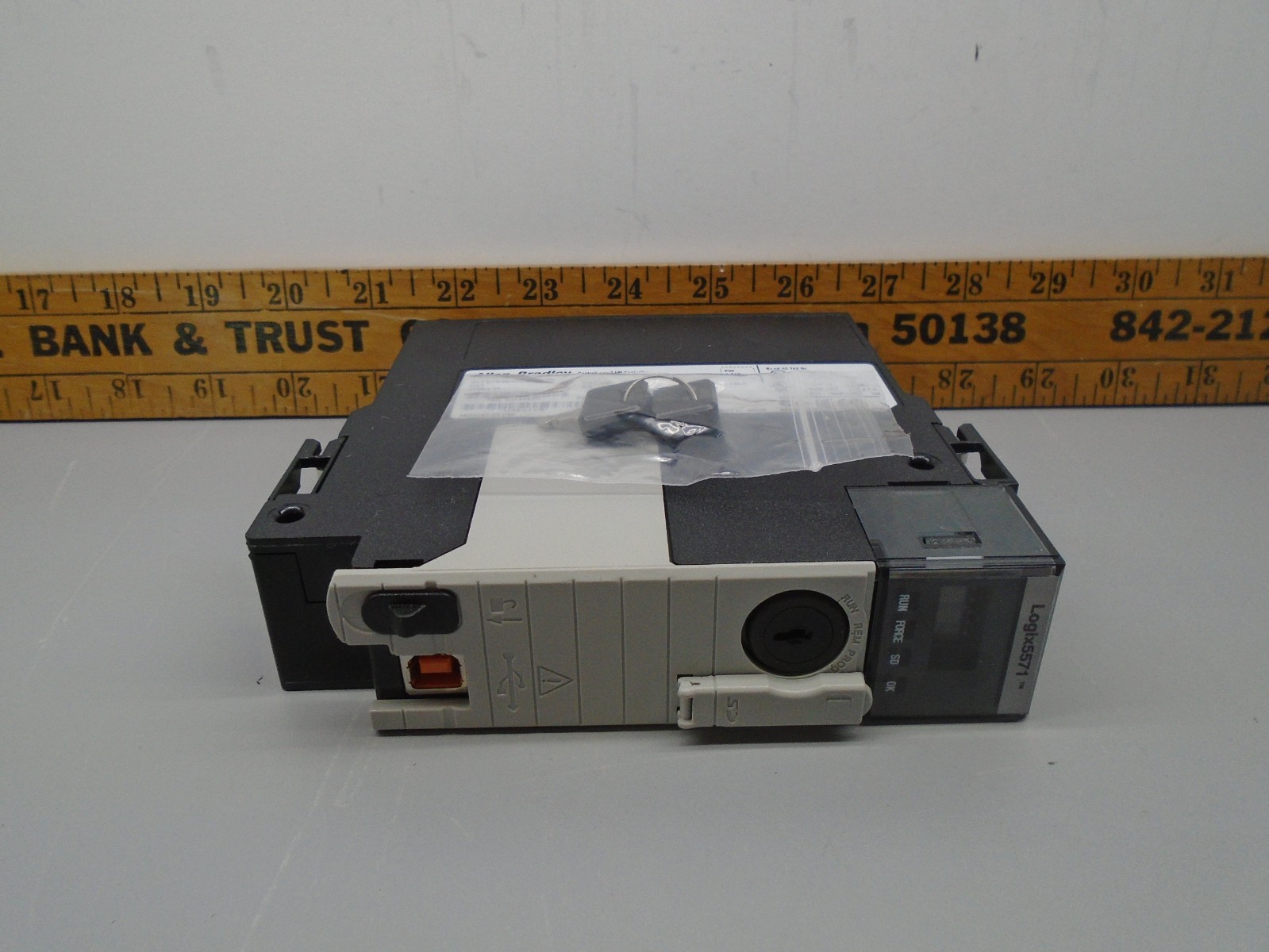Allen Bradley 1756-L71 /B Controllogix 5575 PN-114304 1756 L71 163C