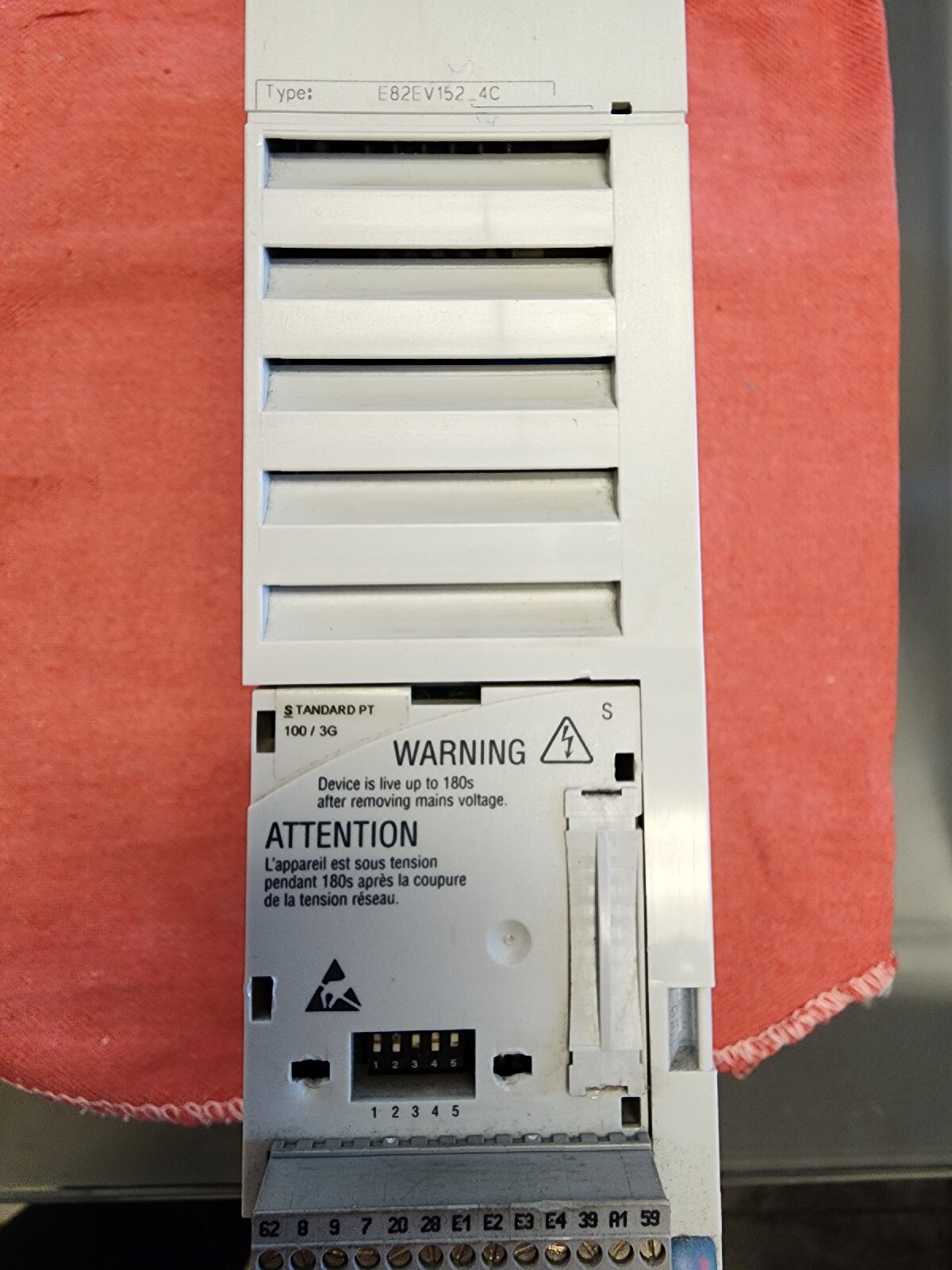 LENZE E82EV152_4C (Pre owned)