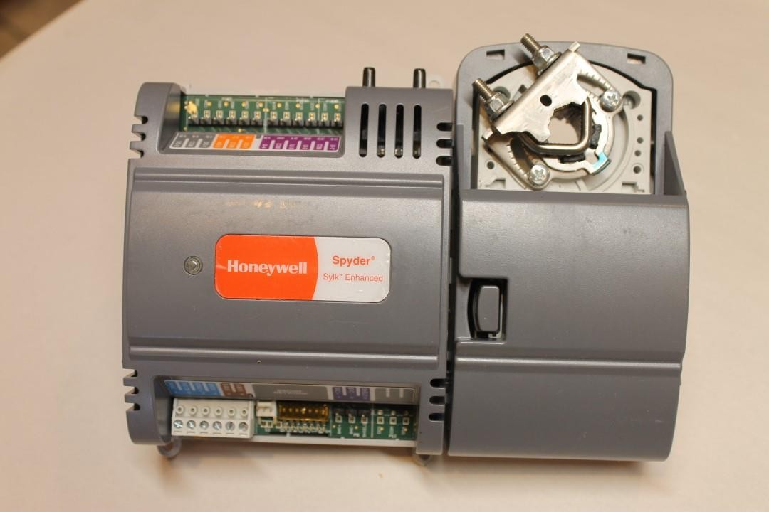 Honeywell PVB4022AS BACnet VAV Micro Spyder Controller ^