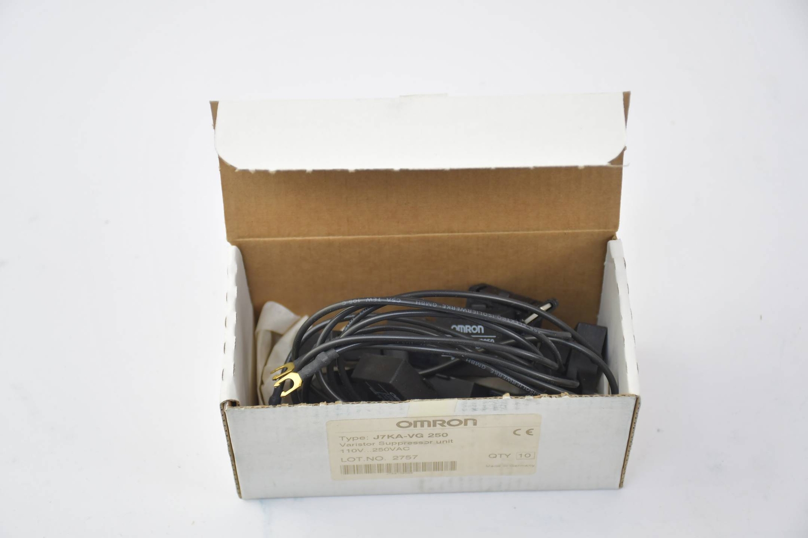 Omron varistor suppressor unit 110V…250VAC (J7KA-VG 250) 10 pieces