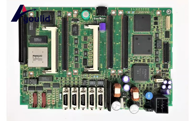 New in box Fanuc A20B-8100-0131 Circuitboard