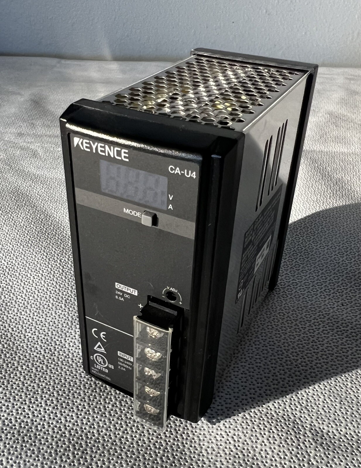Keyence XG-X2502 Camera Controller/CA-DC60E Light Expansion/Cables/Power Supply