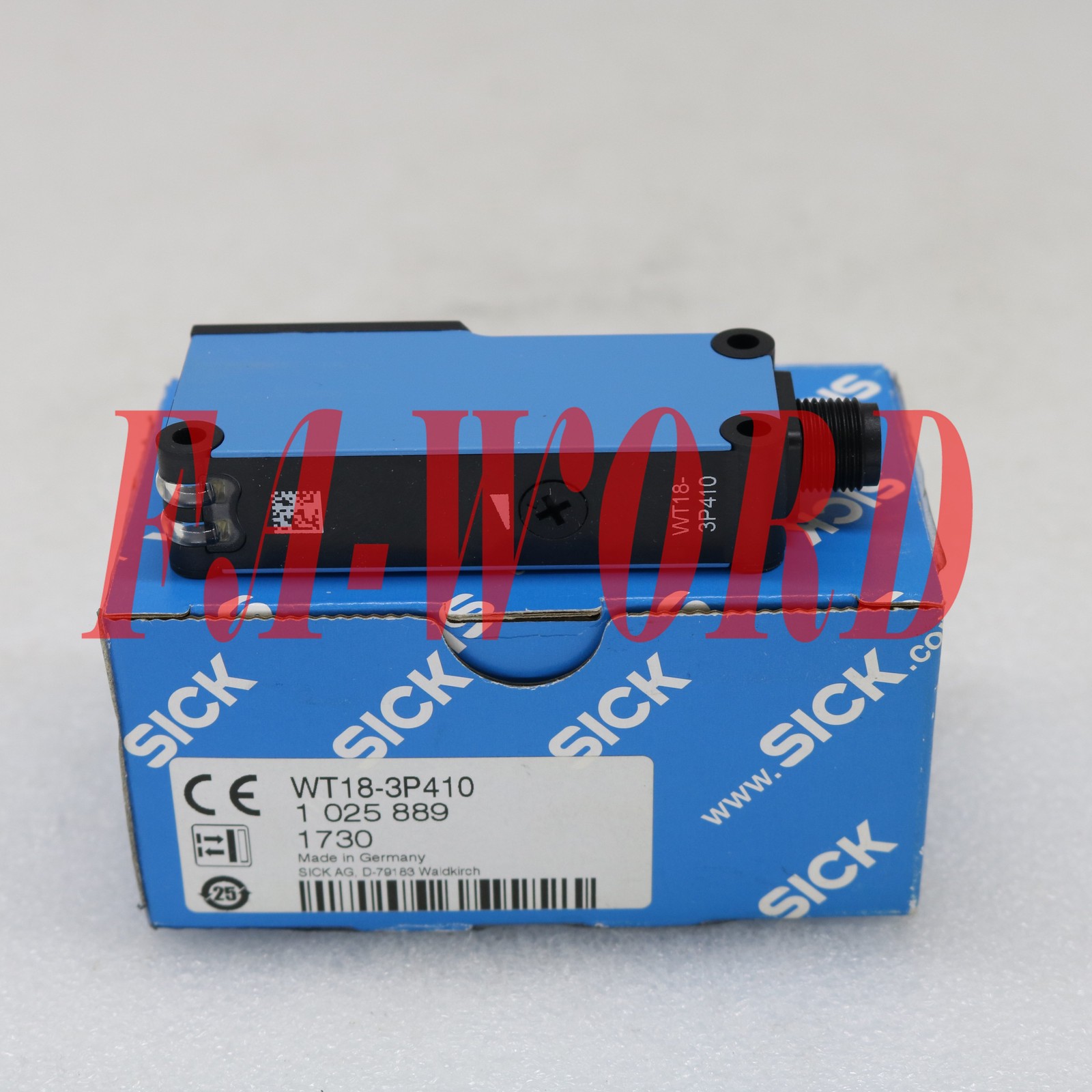 ONE new sick Photoelectric sensor WT18-3P410 1025889 Quality assurance