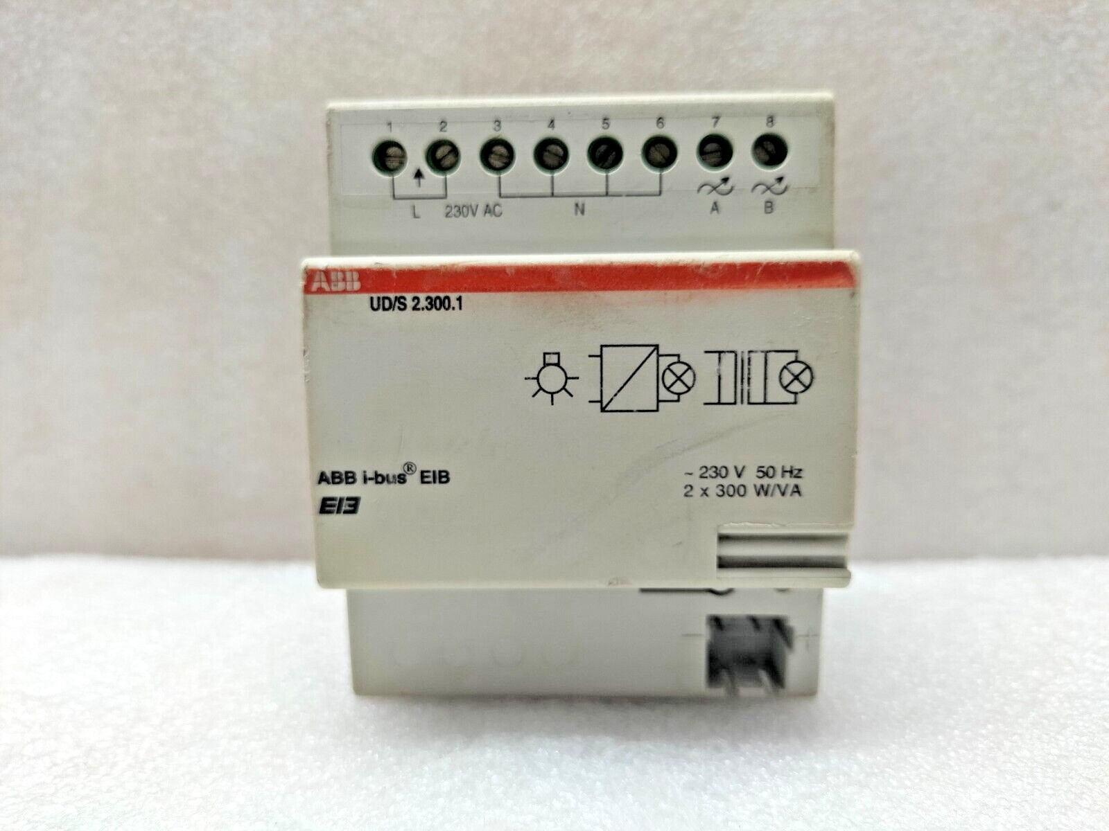 ABB i-bus EIB UD/S 2.300.1 UNIVERSAL DIM ACTUATOR 230V