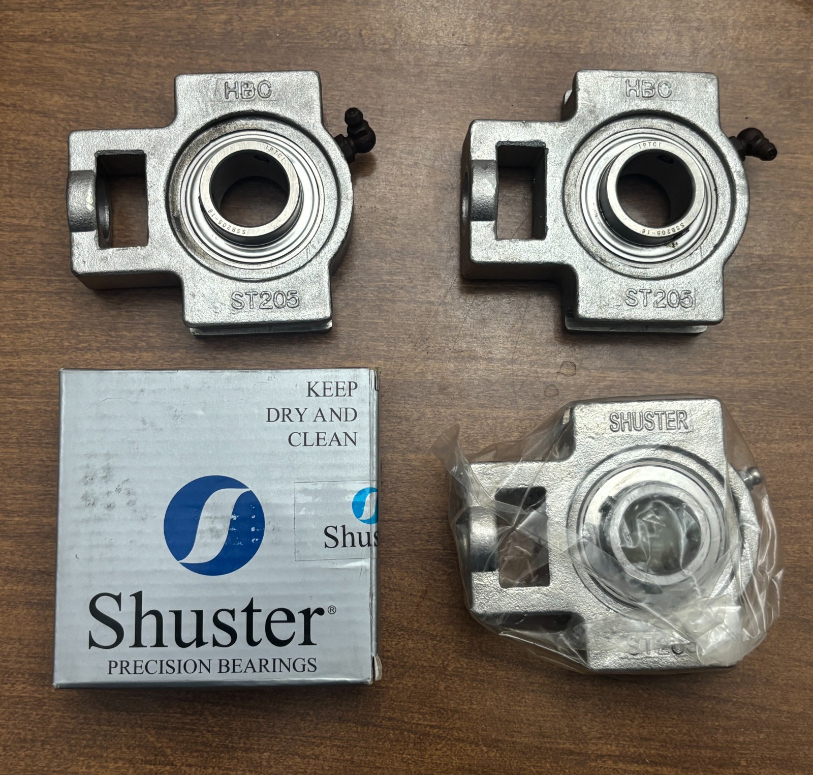 Lot of 4 bearings (2 are Shuster) SUCST205-161ZL and 2 HBC ST205 SSB205-16