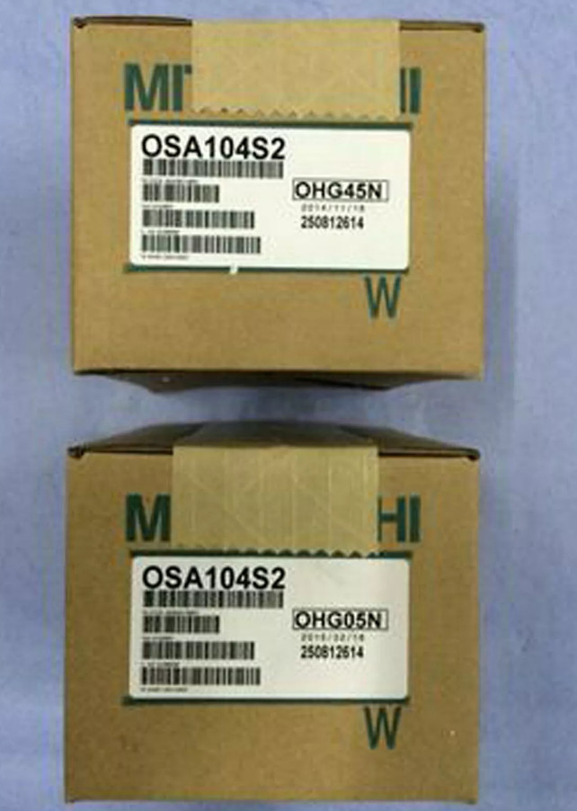 One MITSUBISHI OSA104S2 AC Servo Motor Encoder New In Box Free Shipping