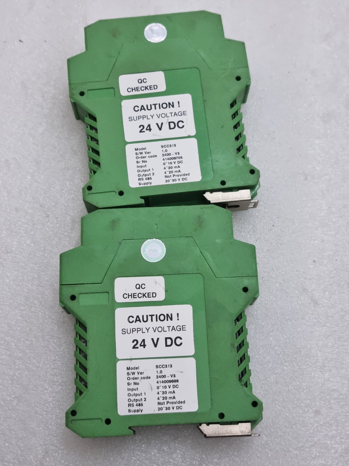 Lot Of 2 Pcs Radix Model SCC313 Signal Isolator 24Vdc