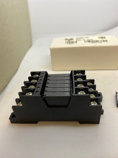 AUTOMATION DIRECT RS6N-DE 24VDC Electromechanical Card Relay 24VDC Coil with TY3