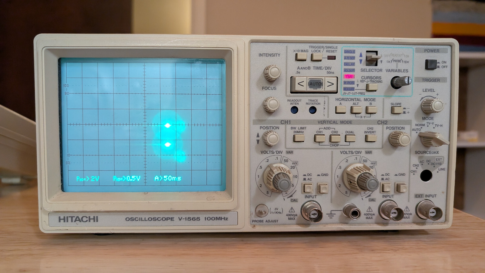 Used HITACHI V-1565 Dual Trace Oscilloscope 100MHz