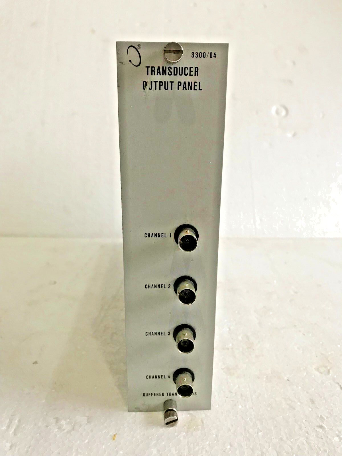 BENTLY NEVADA 3300/04-00 Transducer Output Panel