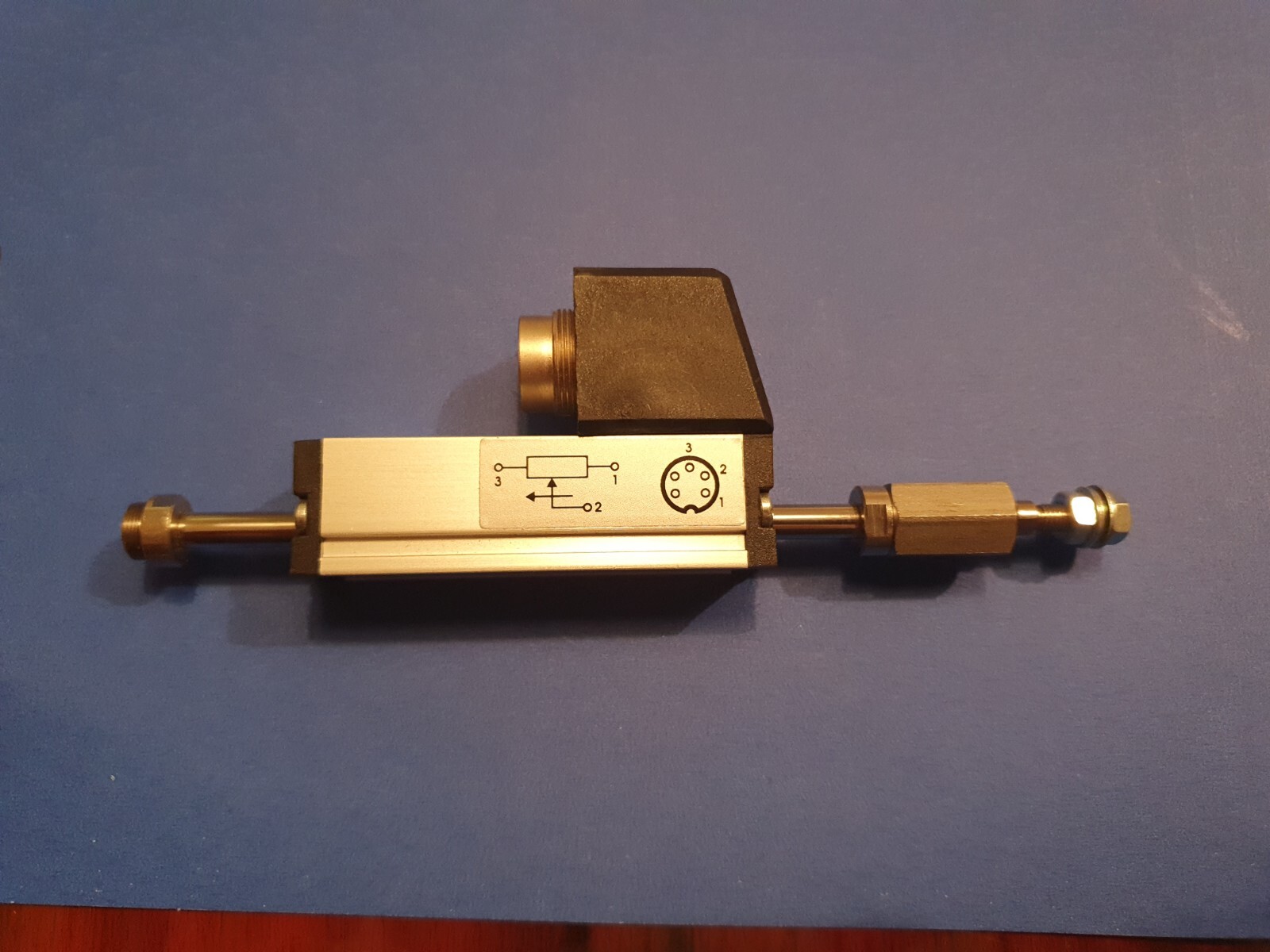 GEFRAN PY-1-C-25 (NEW) RECTILINEAR DISPLACEMENT TRANSDUCER PY1 C 25 PY1C25