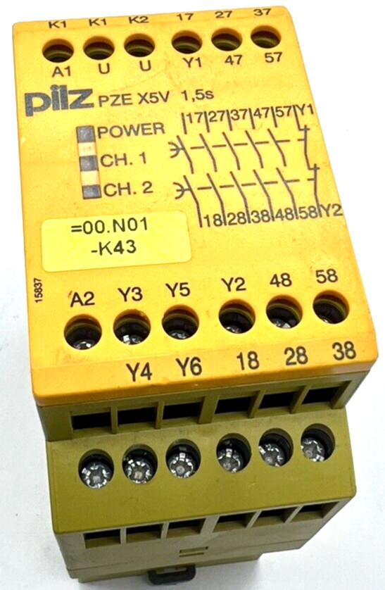 Mushroom PZE X5V 1.5/24VDC 5n/o FIX 774592