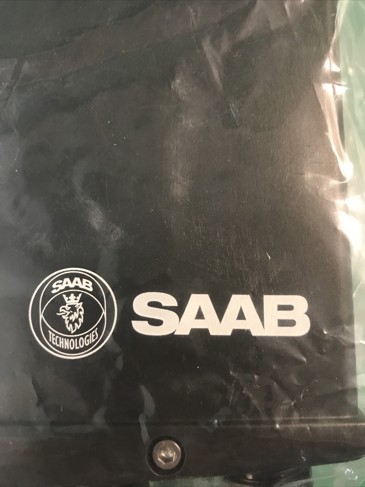 Saab TransponderTech R5-AIS Junction Box Transponder 7000 118-120
