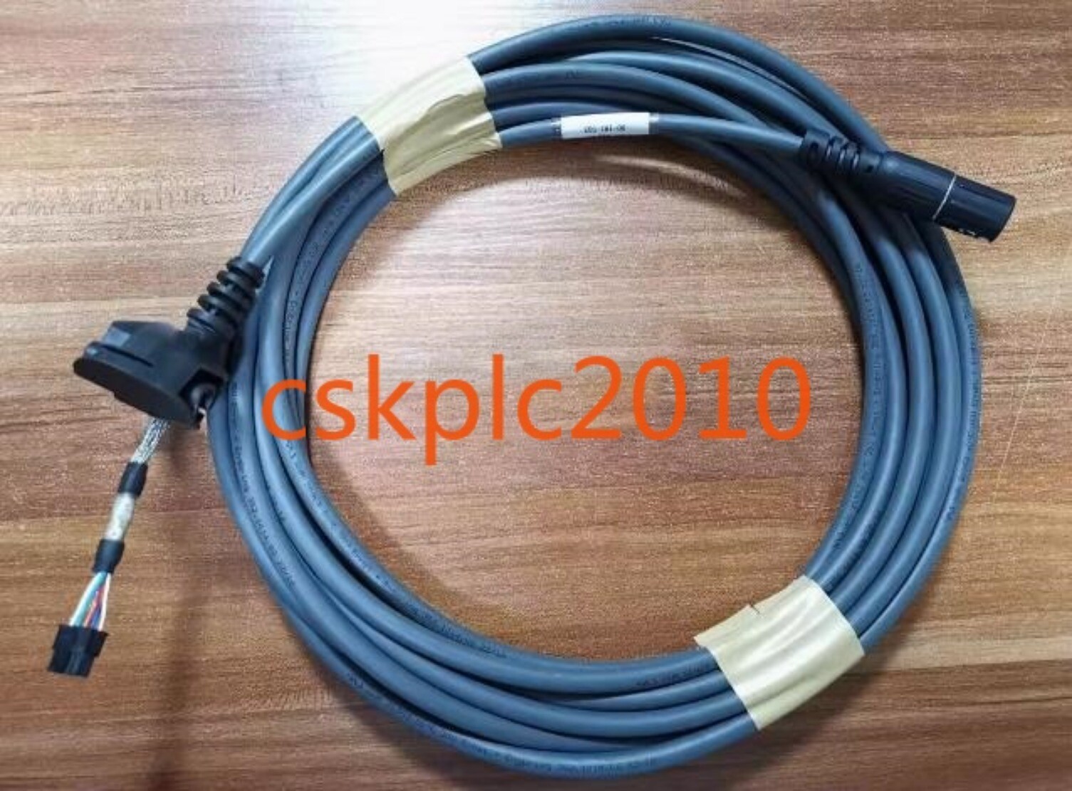 1PCS Original KUKA C4 teaching pendant cable 00-181-563 in good condition