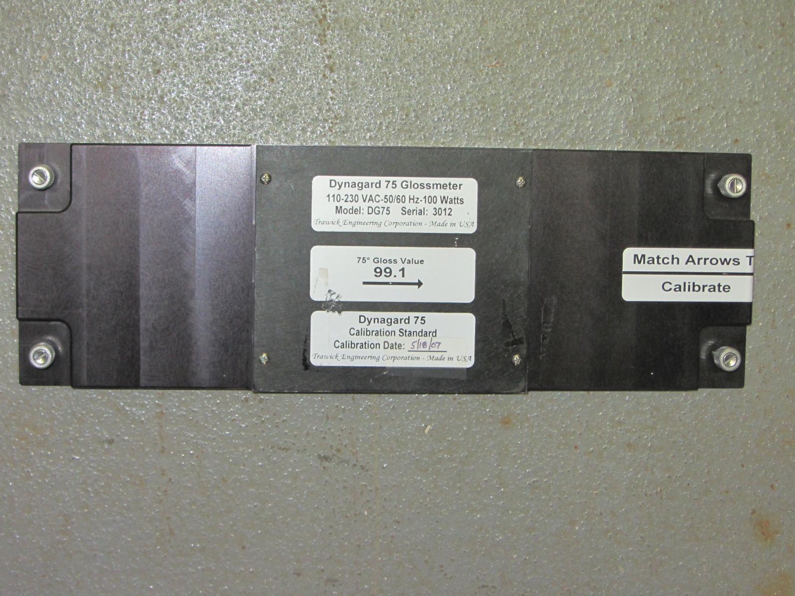 Dynagard 75 Glossmeter Base DG75 110-23 VAC 50/60 Hz 100 Watts Series 3012