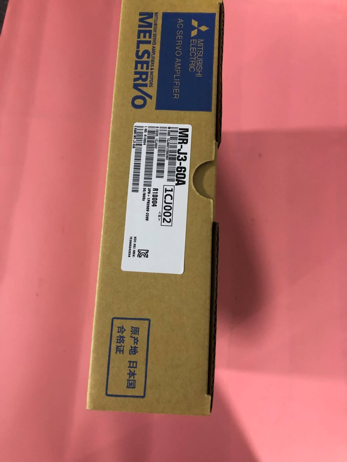 NEW IN BOX Mitsubishi MR-J3-60A MRJ360A AC Servo Drive Free shipping #F2