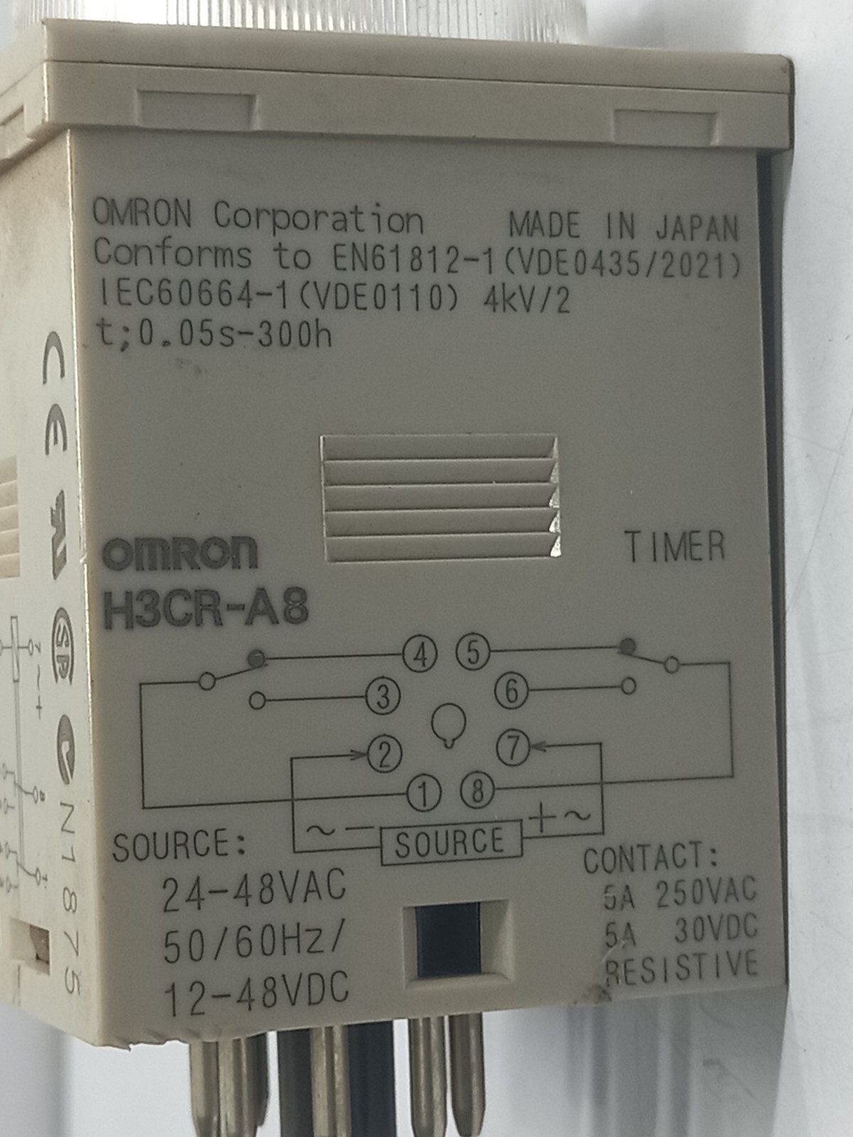 Omron H3CR-A8 Timer 24-48V 50/60Hz 12-48Vdc 5A 250Vac -2pc lot