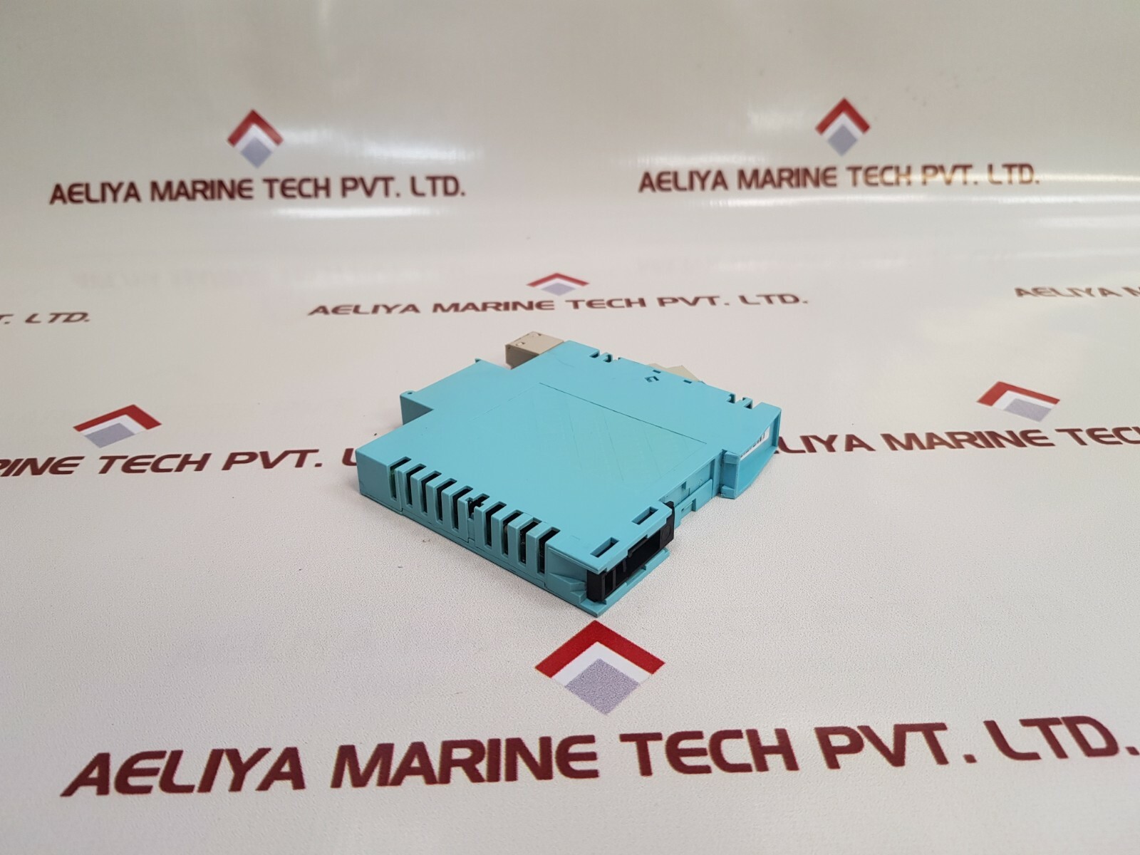 Measurement MTl5046 Isolating Driver