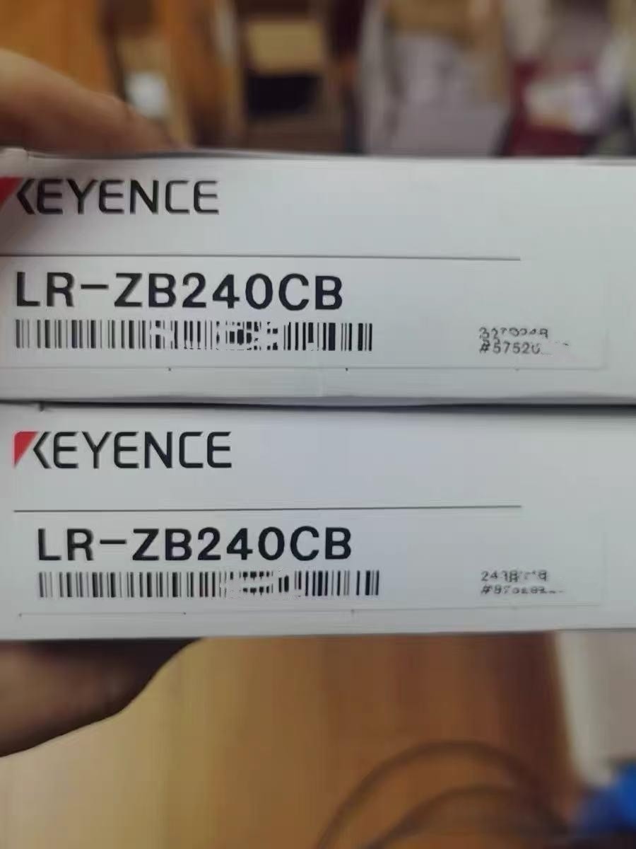 1PCS Brand New Keyence LR-ZB240CB Laser Sensor LRZB240CB