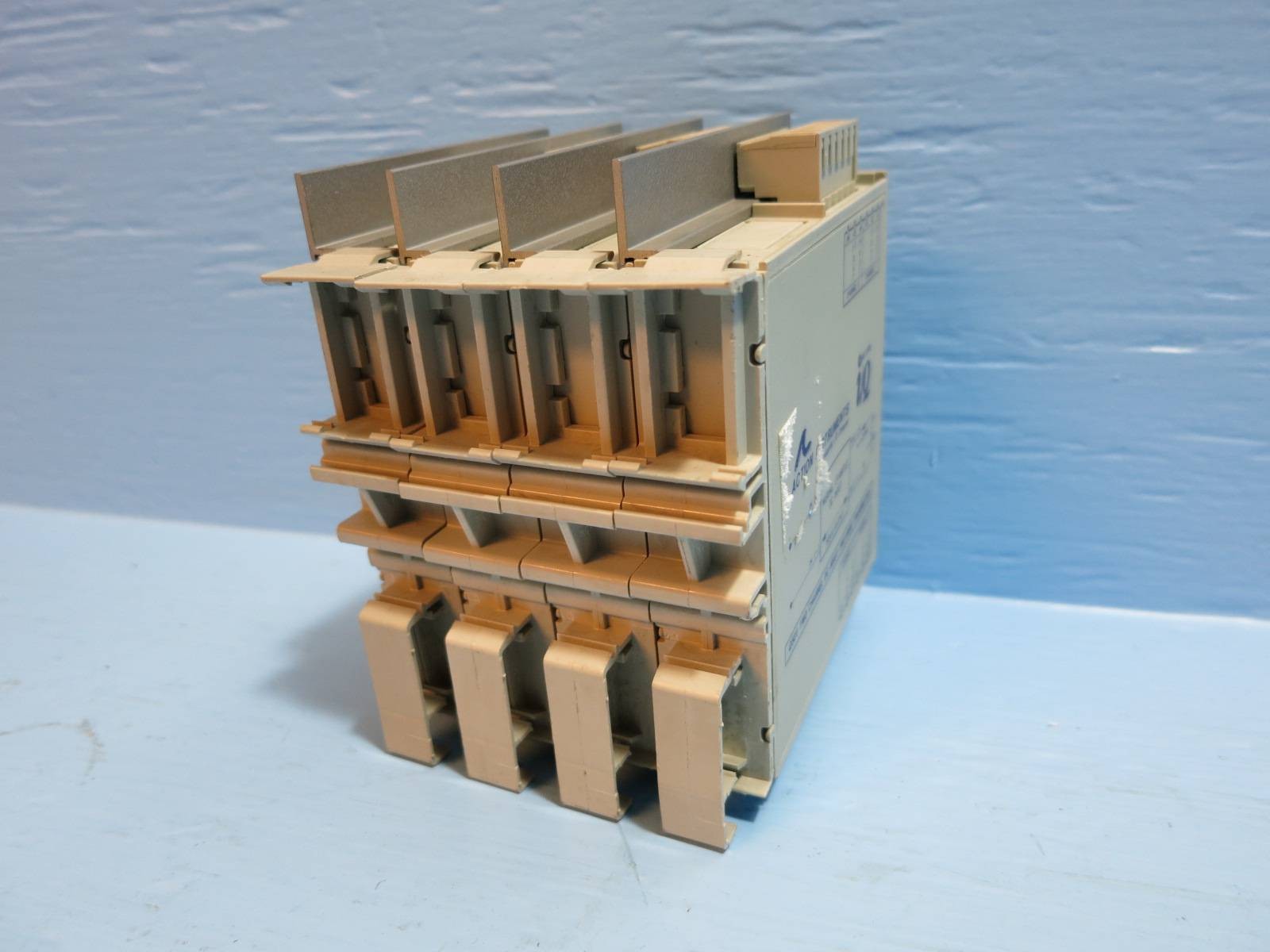 Action Instruments Q501-2000 Signal Conditioner DC Input Transmitter (LOT OF 4)