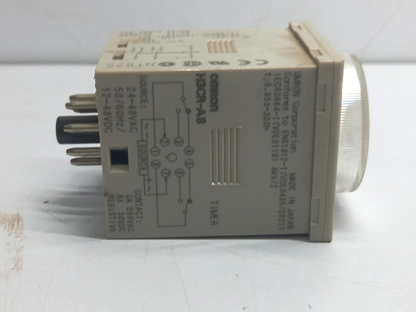Omron H3CR-A8 Timer 24-48V 50/60Hz 12-48Vdc 5A 250Vac -2pc lot