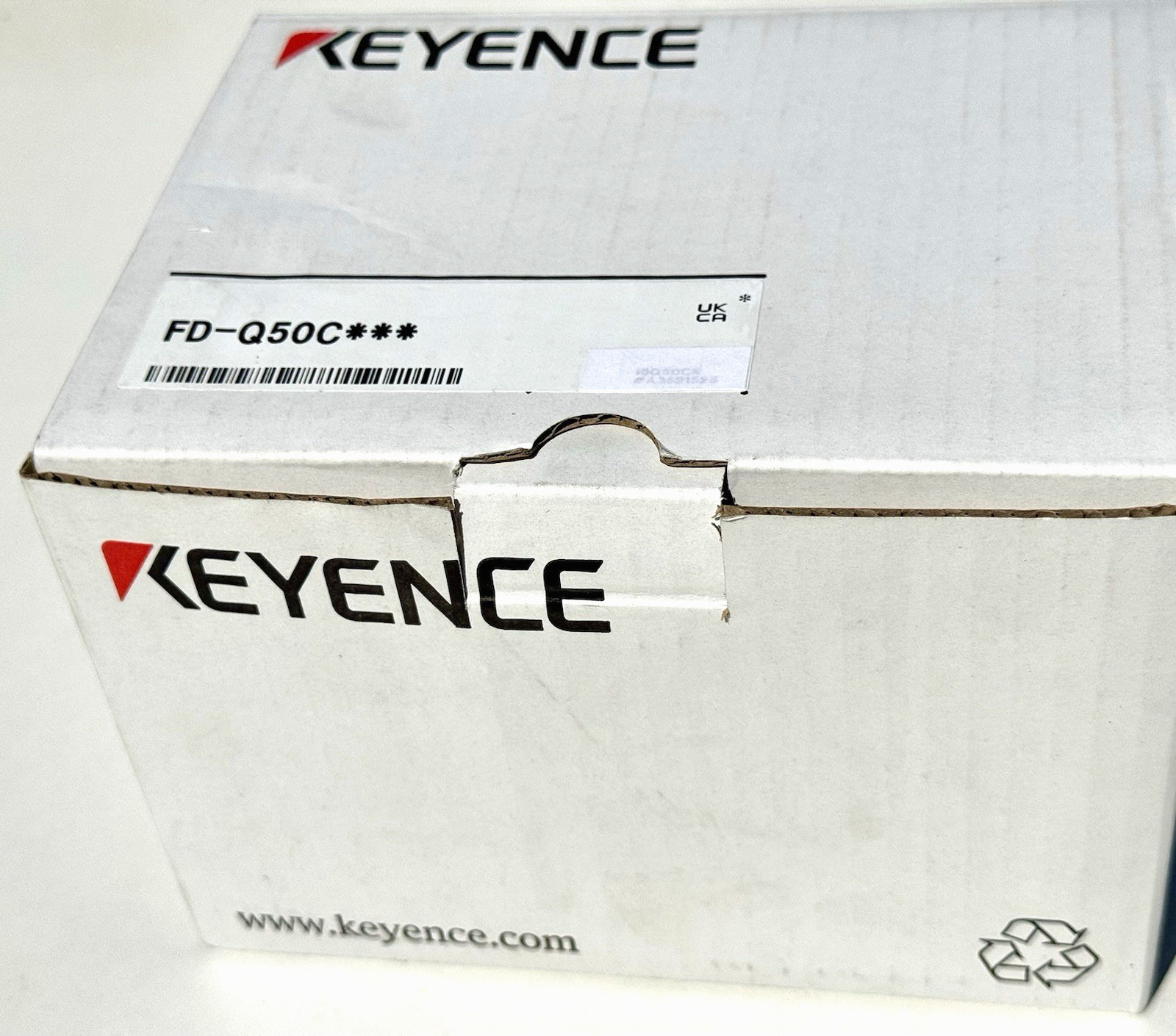 Keyence FD-Q50C Flow Meter Clamp-on Flow Sensor Main Unit 40A/50A Type