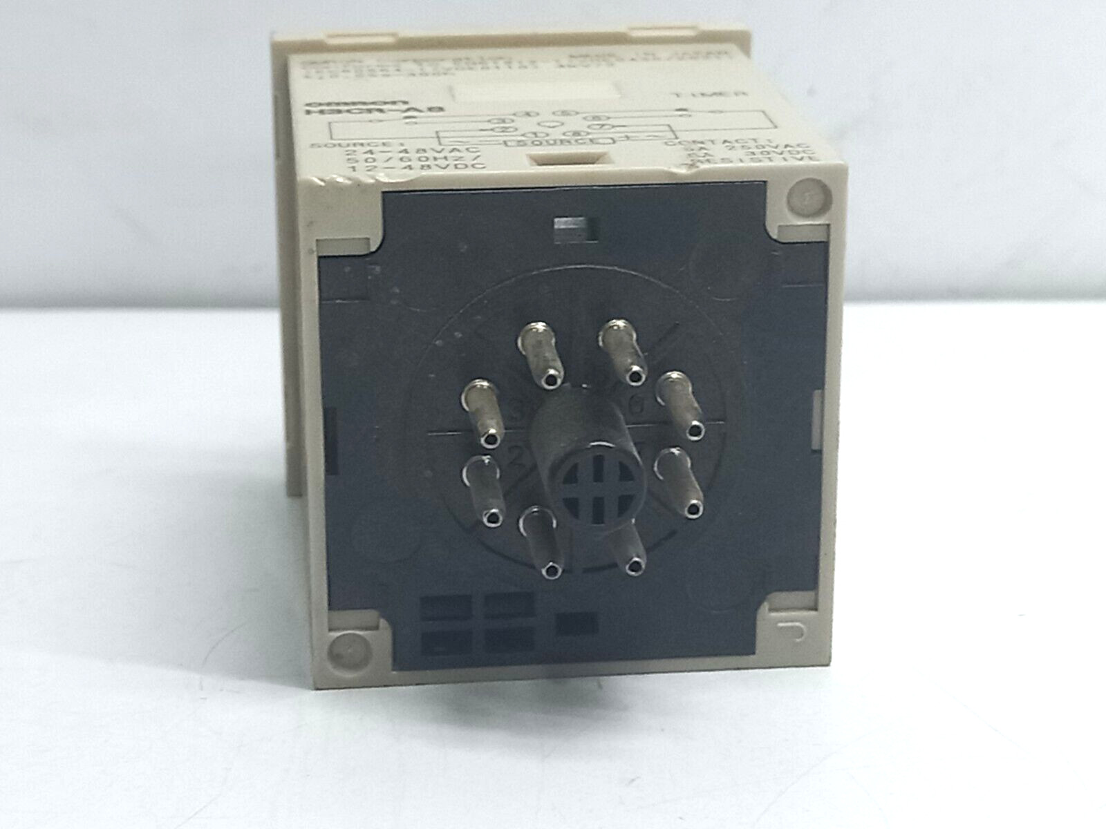 Omron H3CR-A8 Timer 24-48V 50/60Hz 12-48Vdc 5A 250Vac -2pc lot