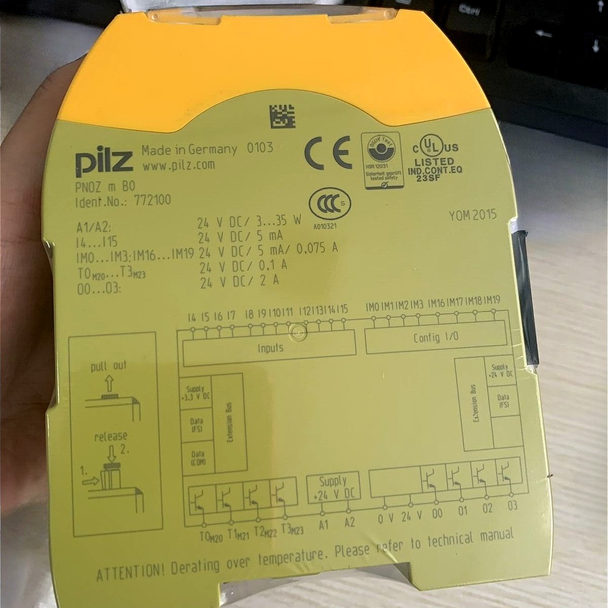 772100 PILZ PNOZ m B0 772100 Safety Relay – UPS or DHL fast delivery
