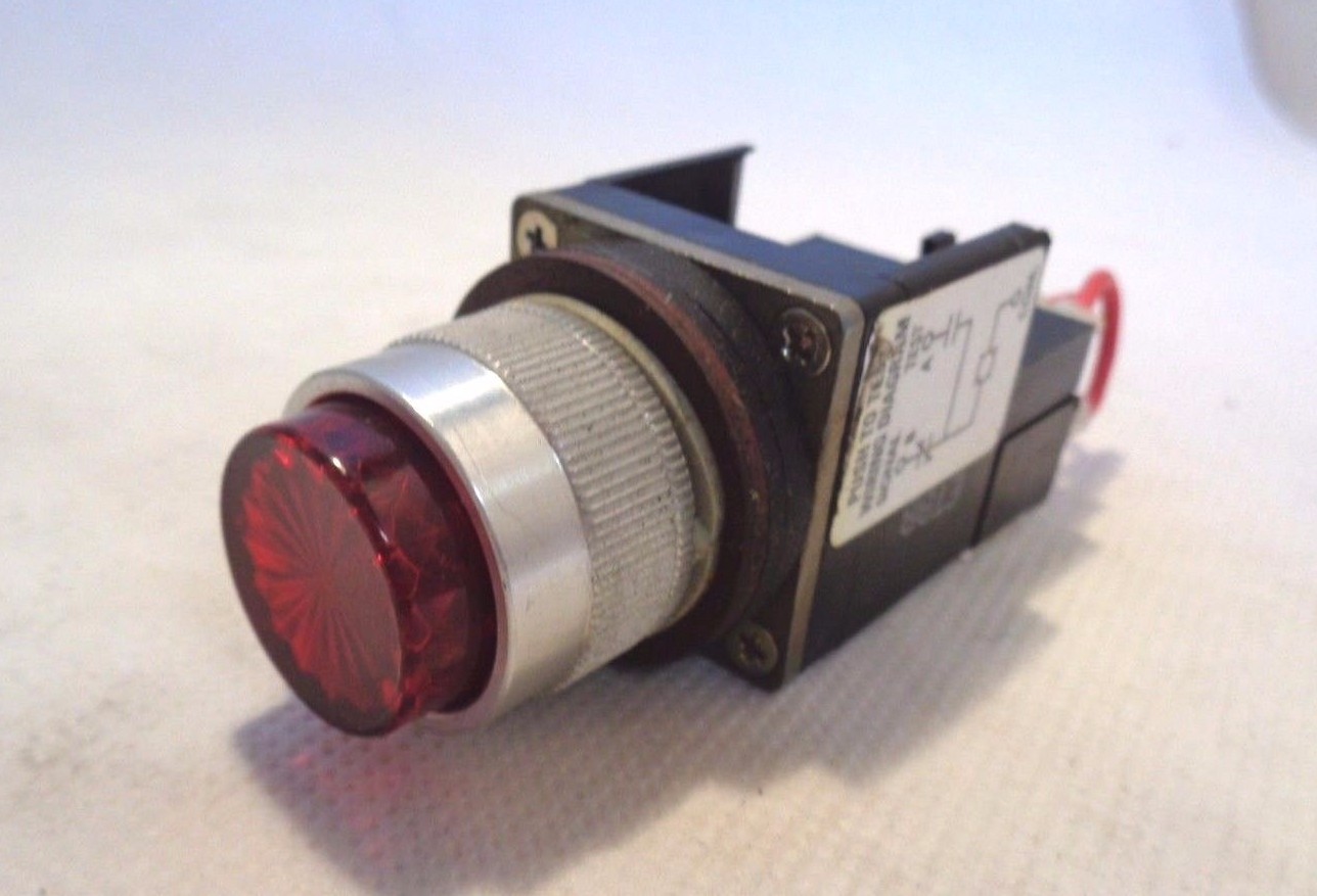 NEW NOT IN BOX ALLEN BRADLEY 800MR-QTL10 SERIES D RED PILOT LIGHT