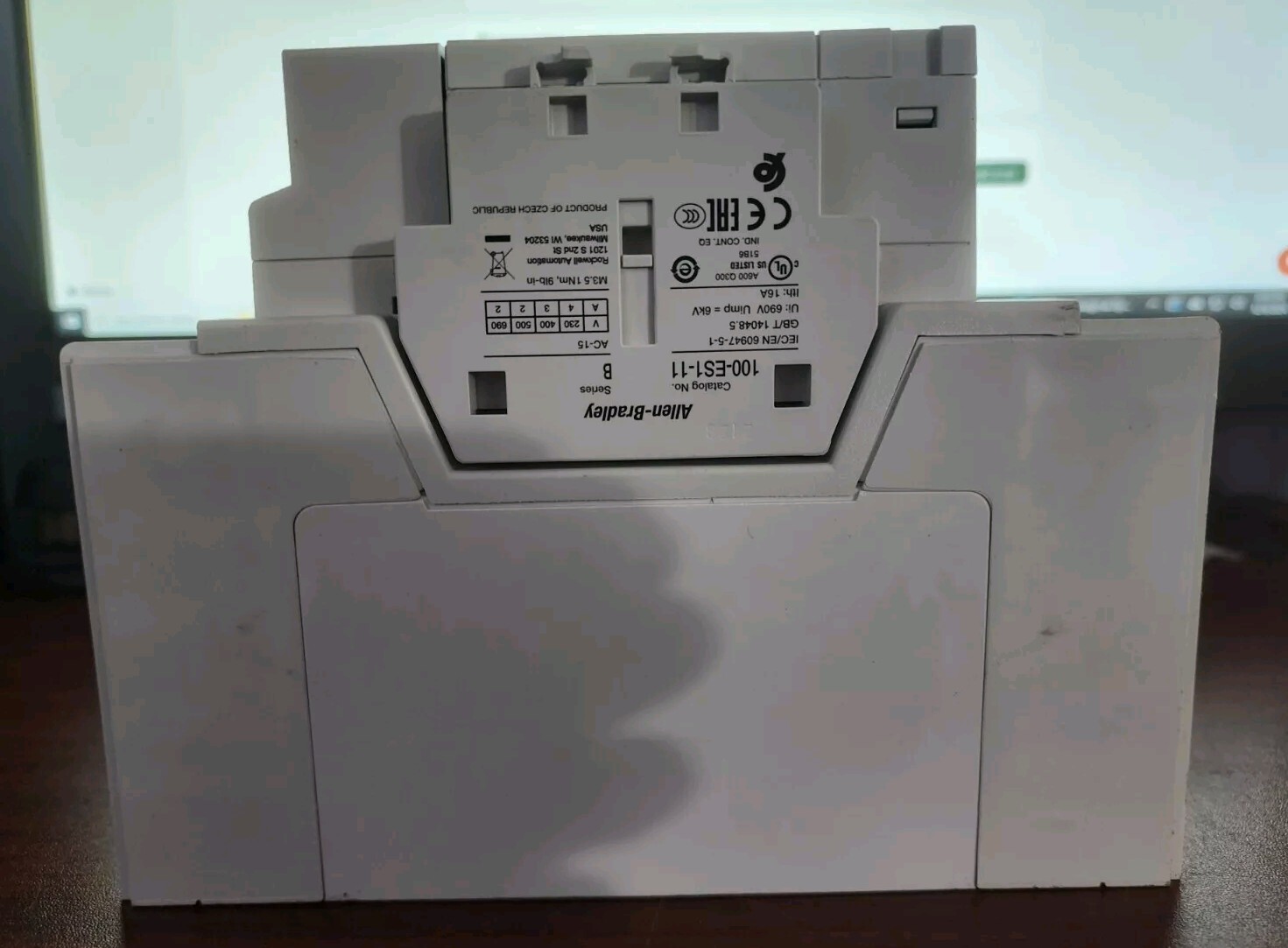 NEW OPEN BOX Allen-Bradley 100-E190KD11 Contactor – U.S. SELLER