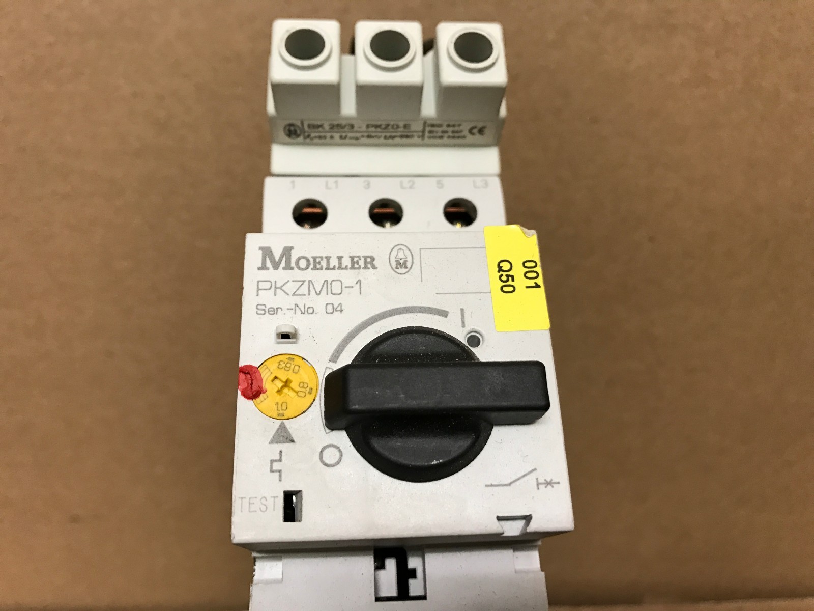 MOELLER PKZM0-1 MOTOR START + ABB CM-PFS + PKZM0+BK25/3-PKZ0-E + WOHNER 32-442