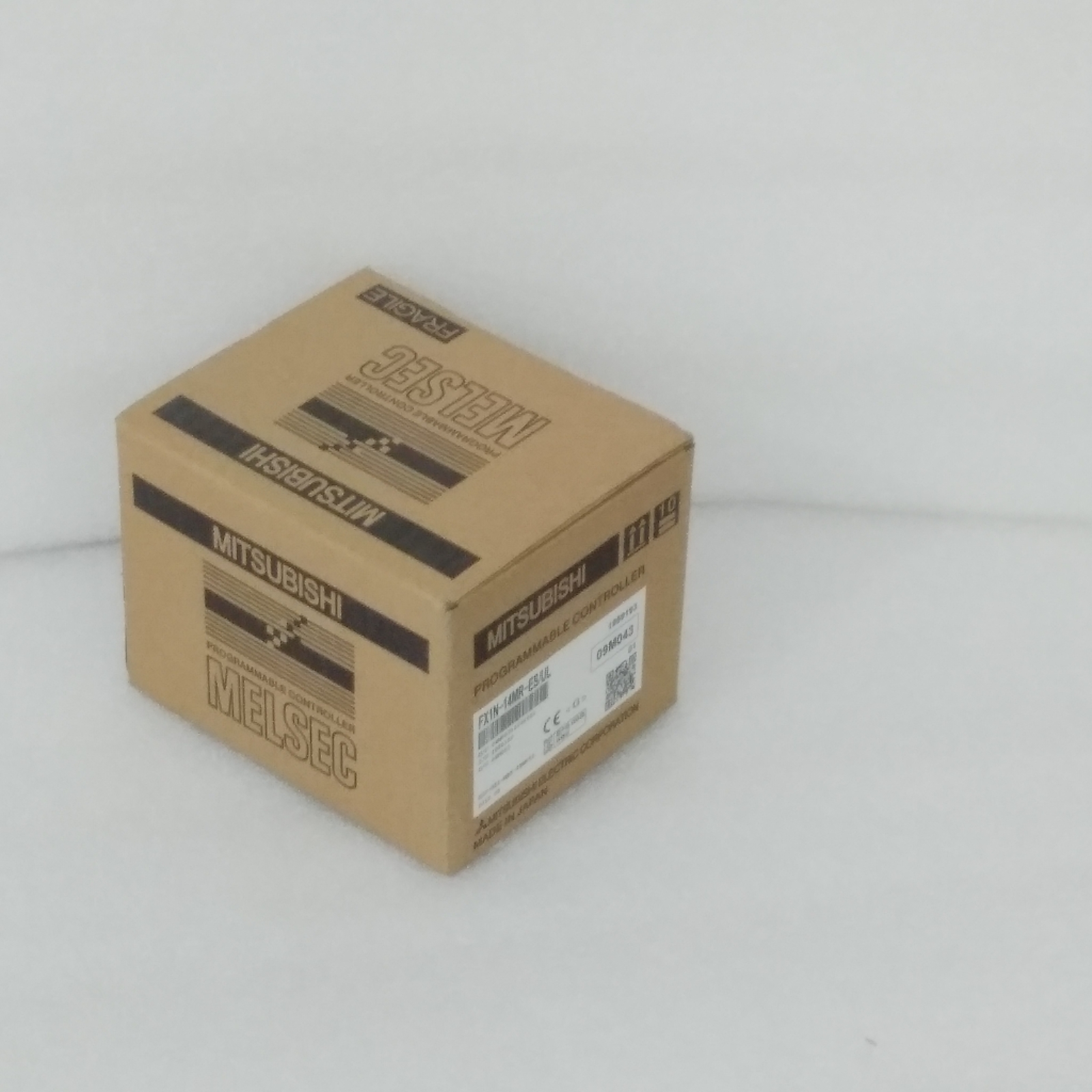 3 days delivery Mitsubishi PLC FX1N-14MR-ES/UL NEW