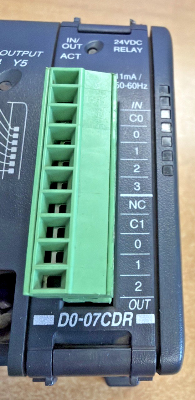 Koyo Direct Logic 05 D0-05DD PLC with D0-07CDR