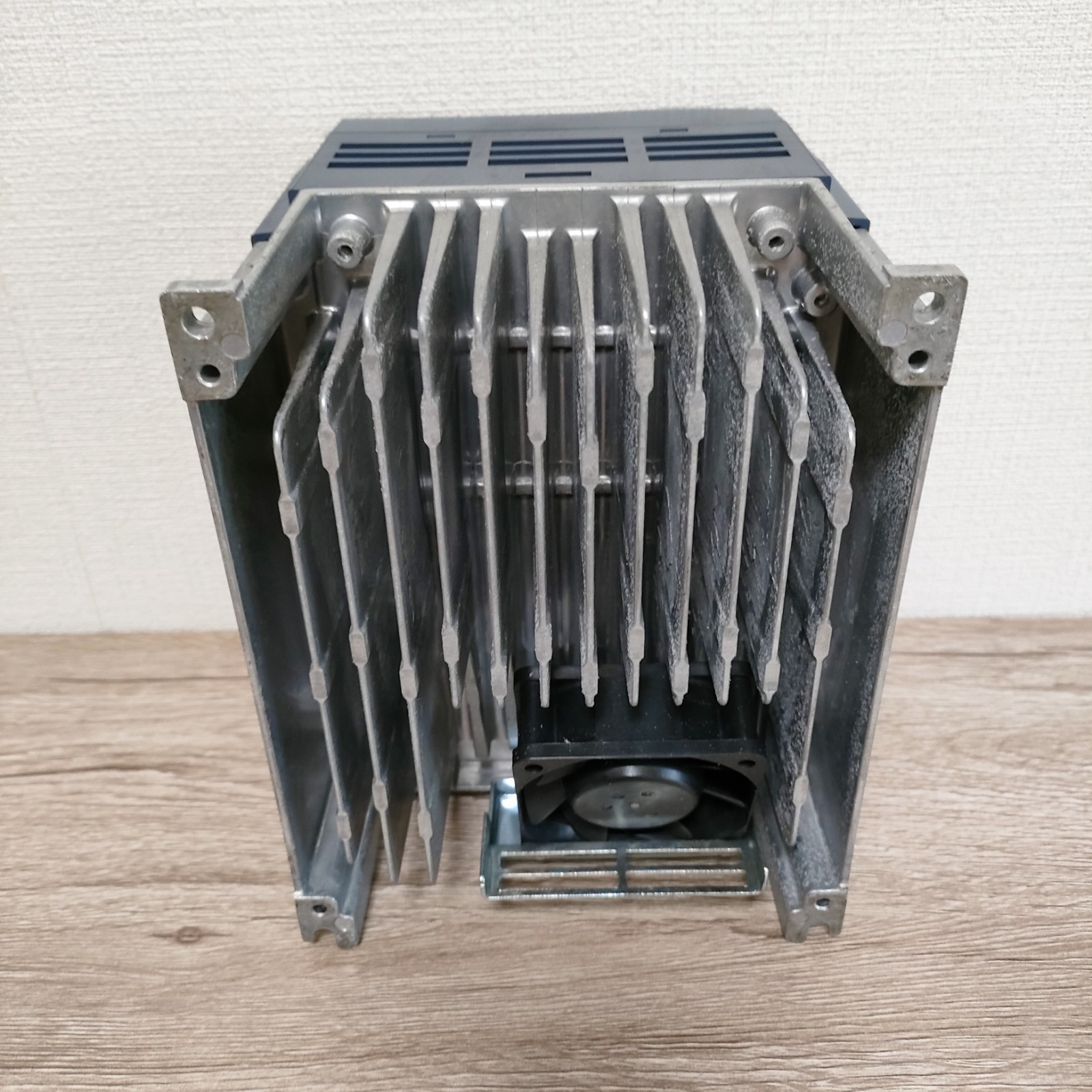 Fuji FRN3.7C2S-2J inverter FRENIC-MINI 220V 3.7KW Removed from operating machine