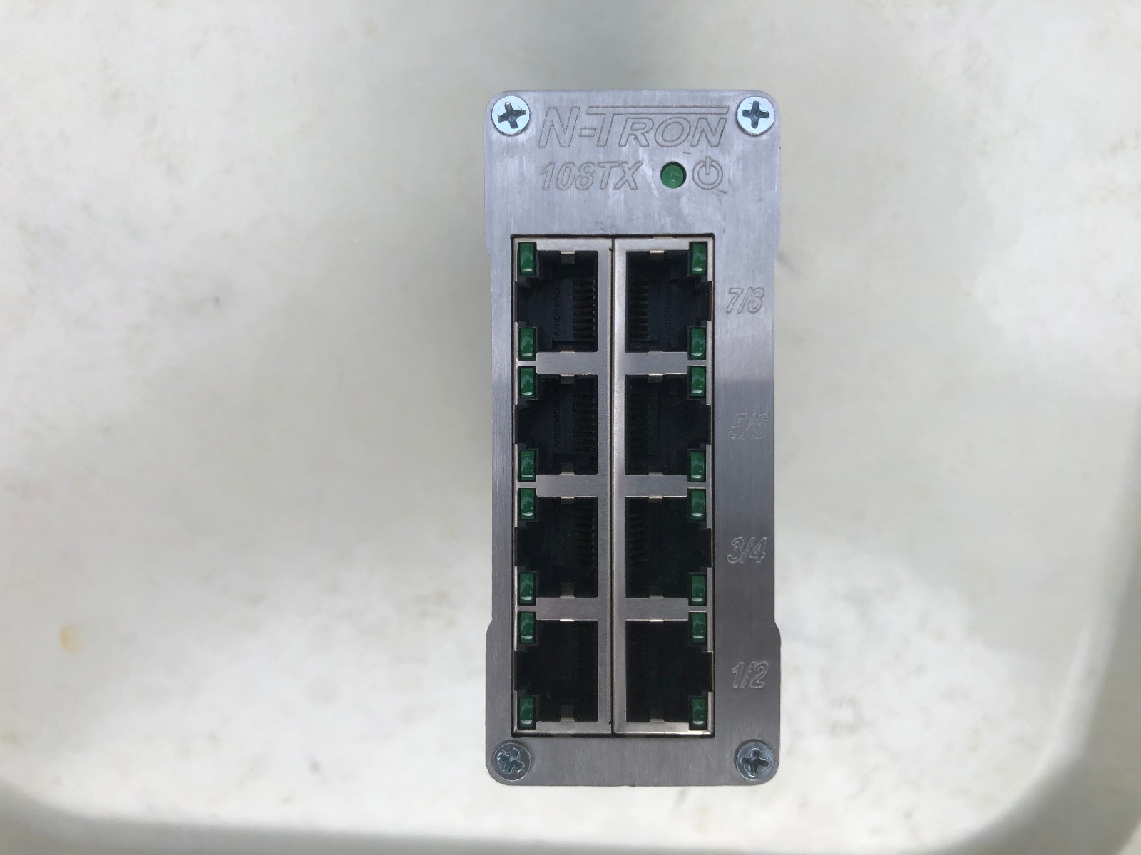 N-Tron 108Tx Ethernet Switch – Din Rail Mount